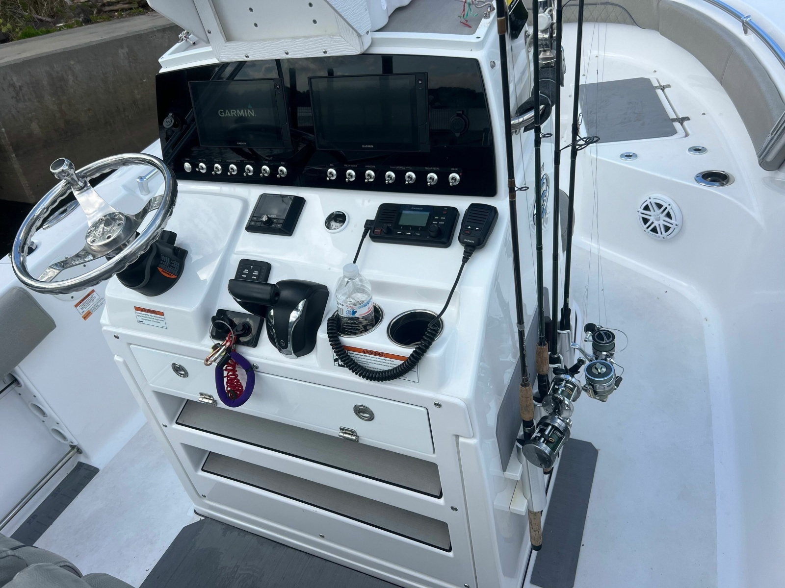 2021 Sportsman Open 212 Center Console