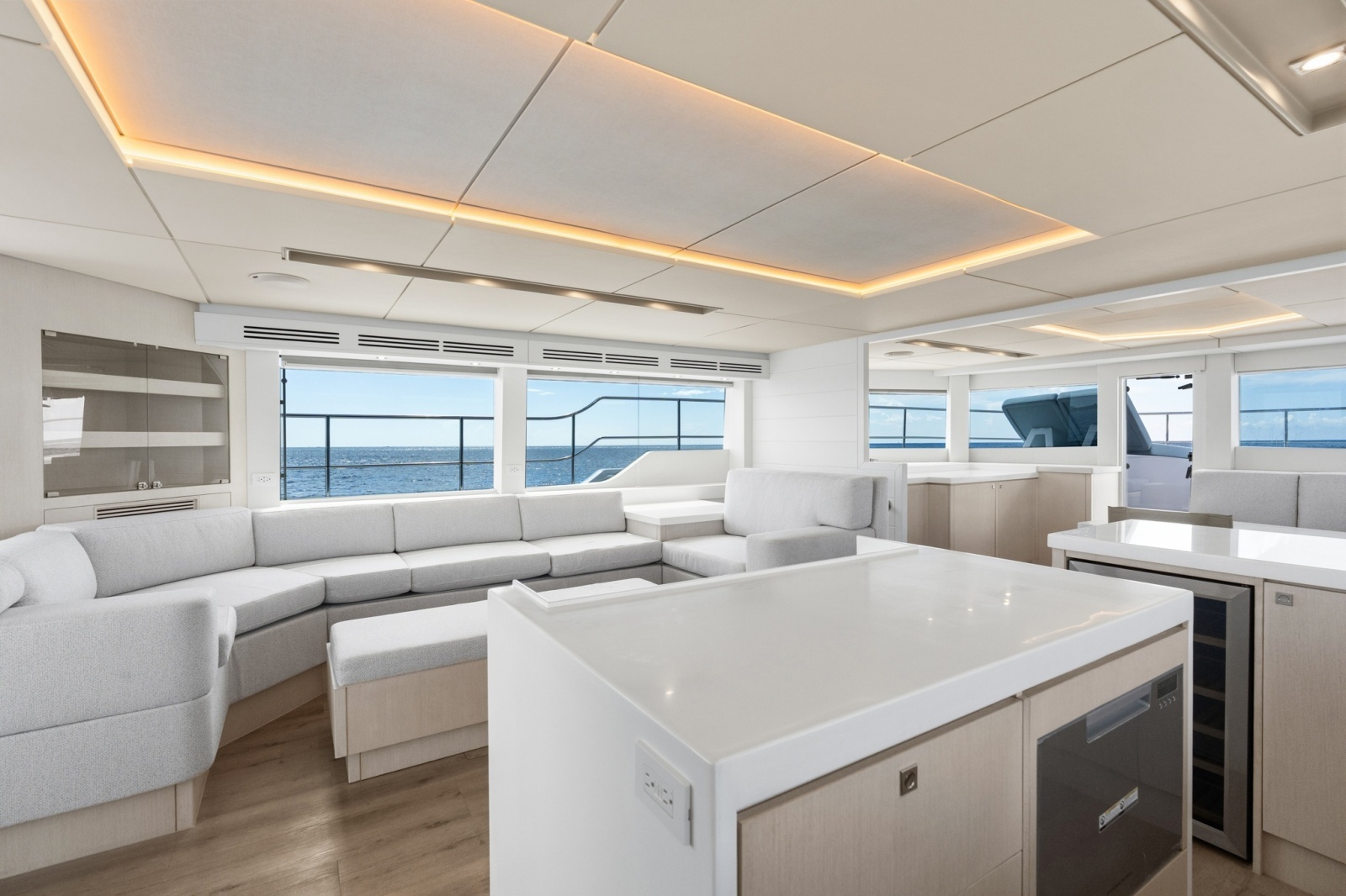 Two Oceans 555
