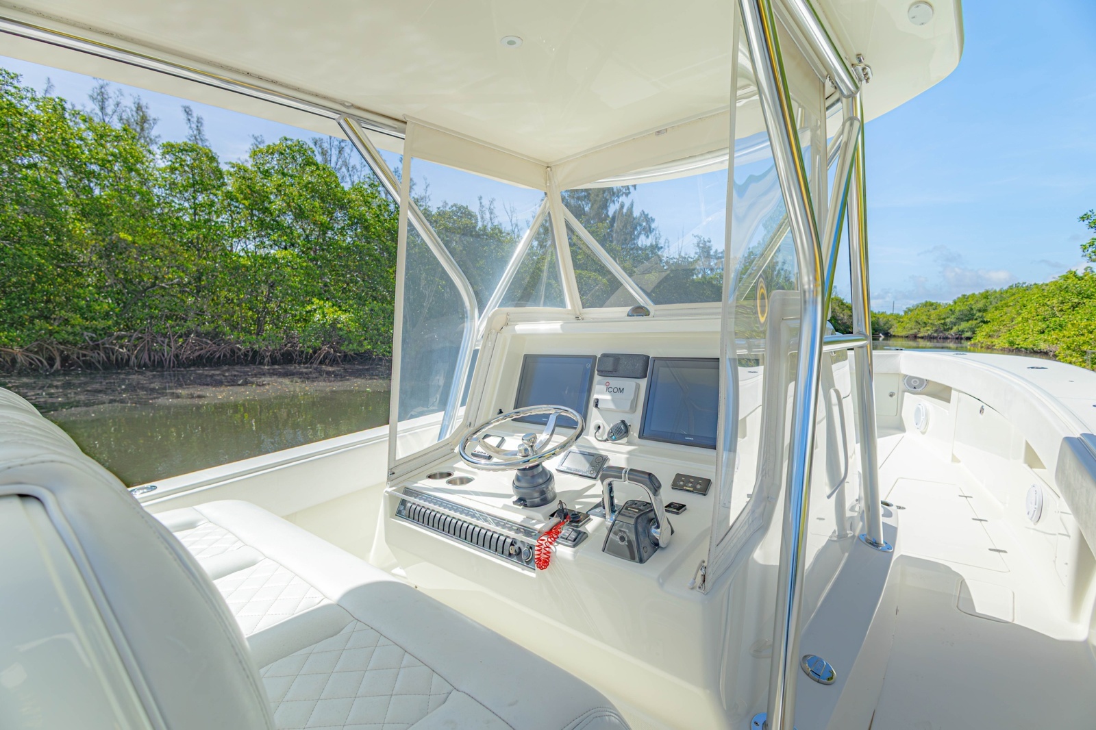 2016 SeaVee 390Z