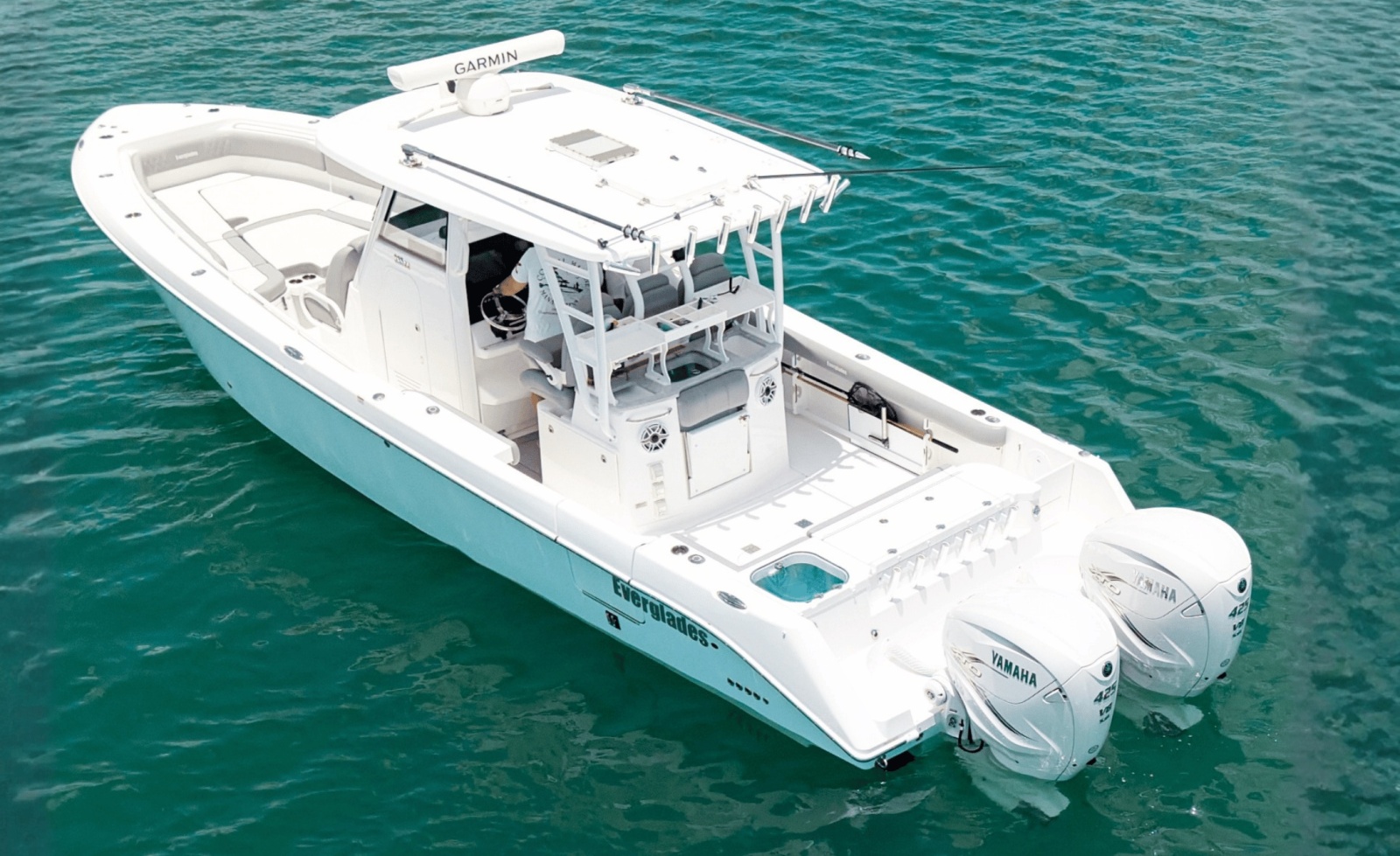 2024 Everglades 365CC