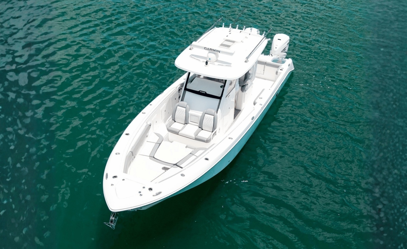 2024 Everglades 365CC