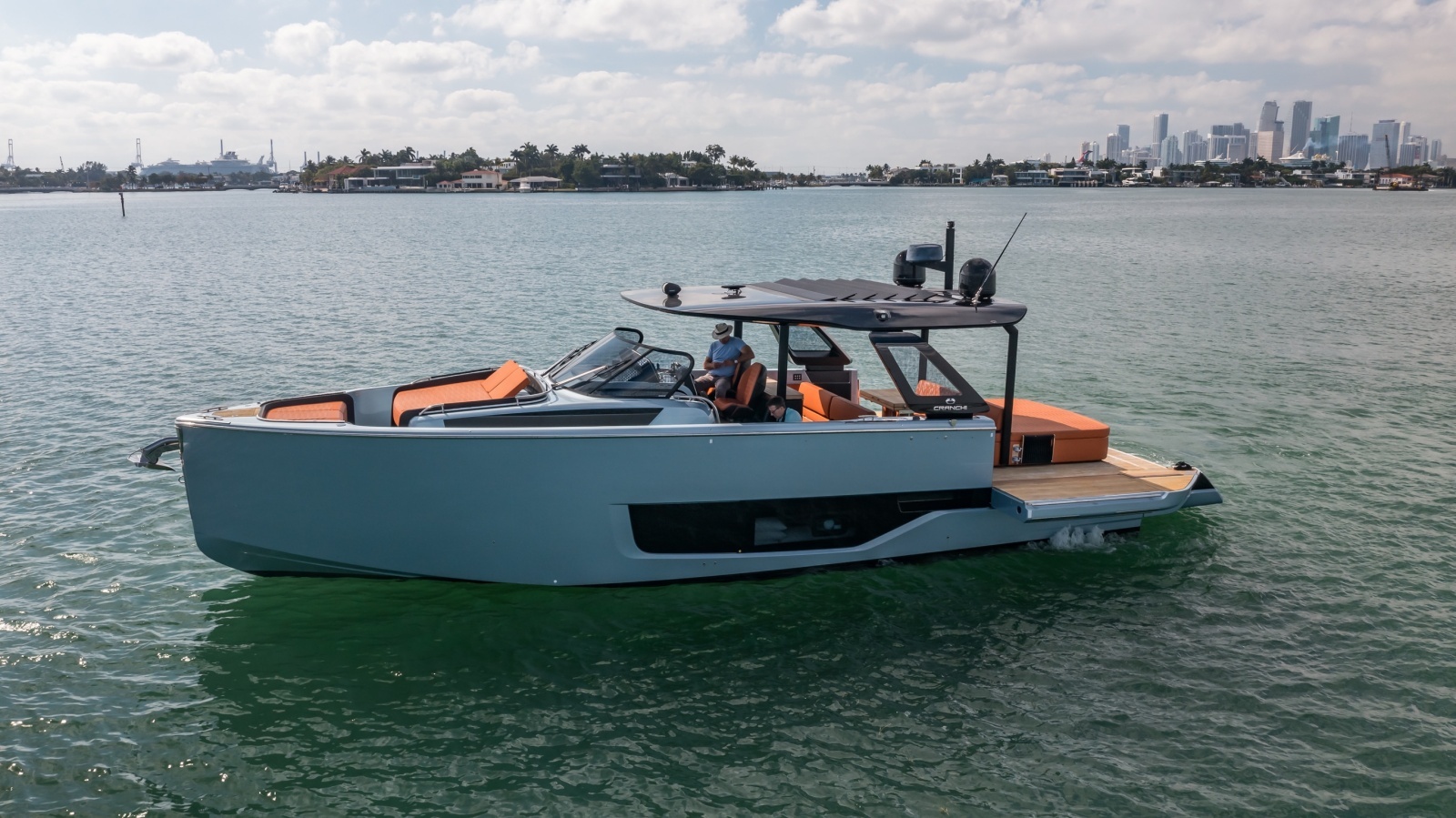2022 Cranchi 