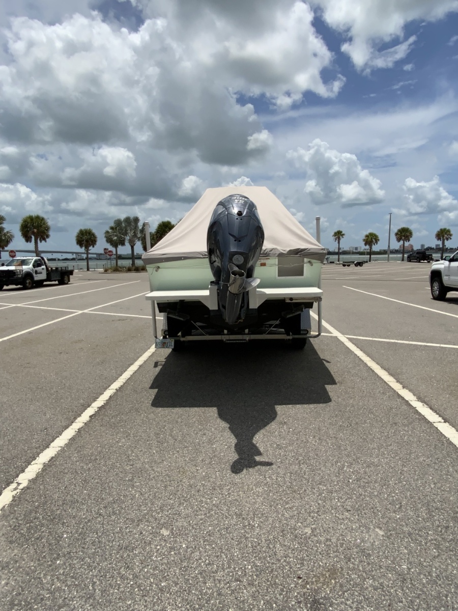 2022 Parker 2320 SC (Sport Cabin)