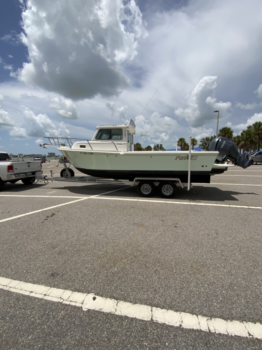 2022 Parker 2320 SC (Sport Cabin)