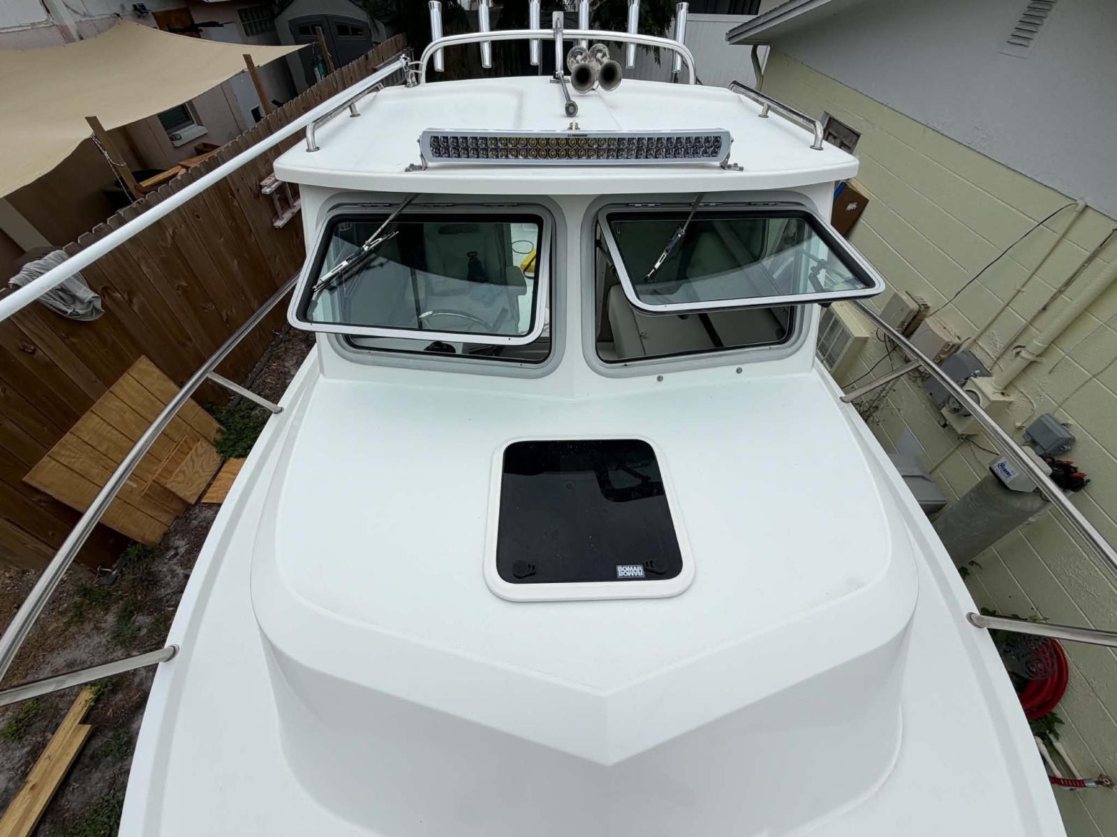 2022 Parker 2320 SC (Sport Cabin)