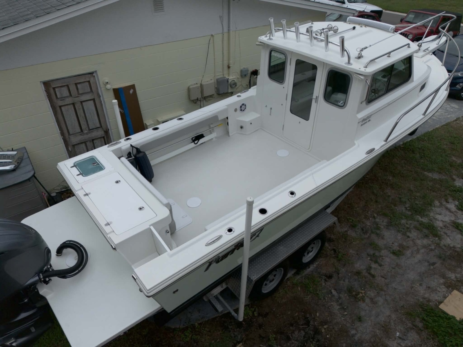 2022 Parker 2320 SC (Sport Cabin)