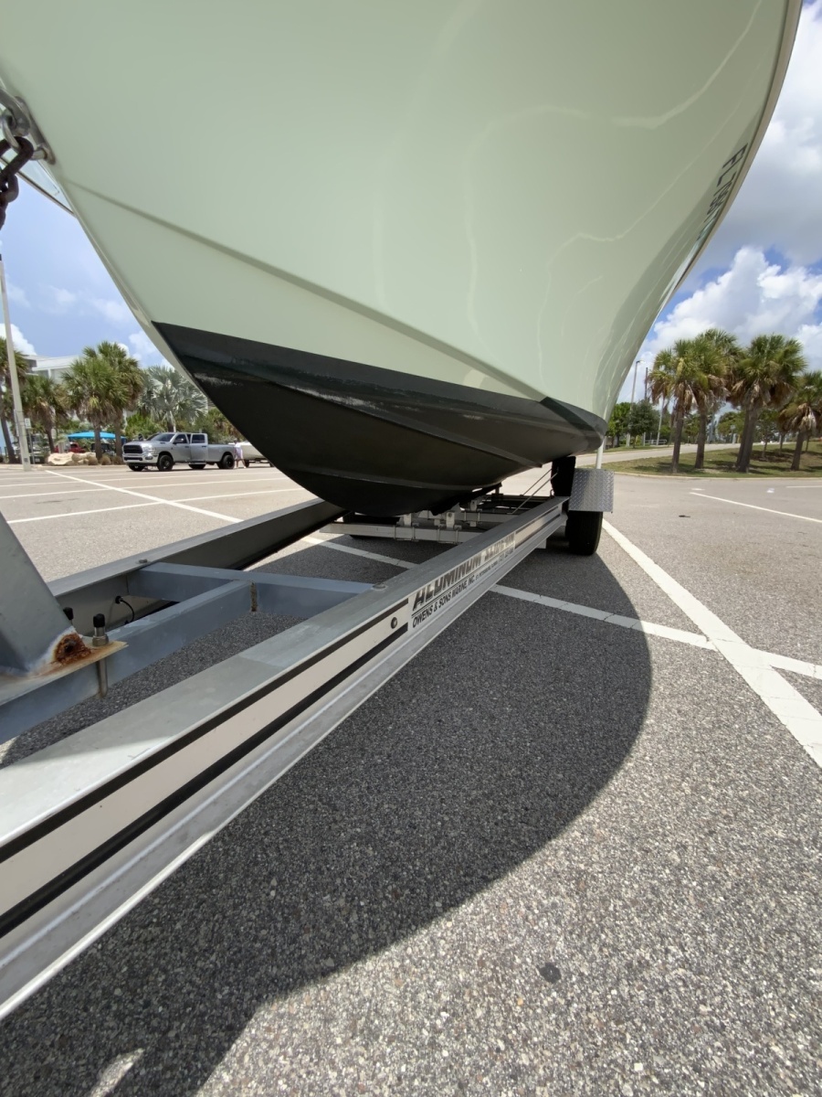 2022 Parker 2320 SC (Sport Cabin)