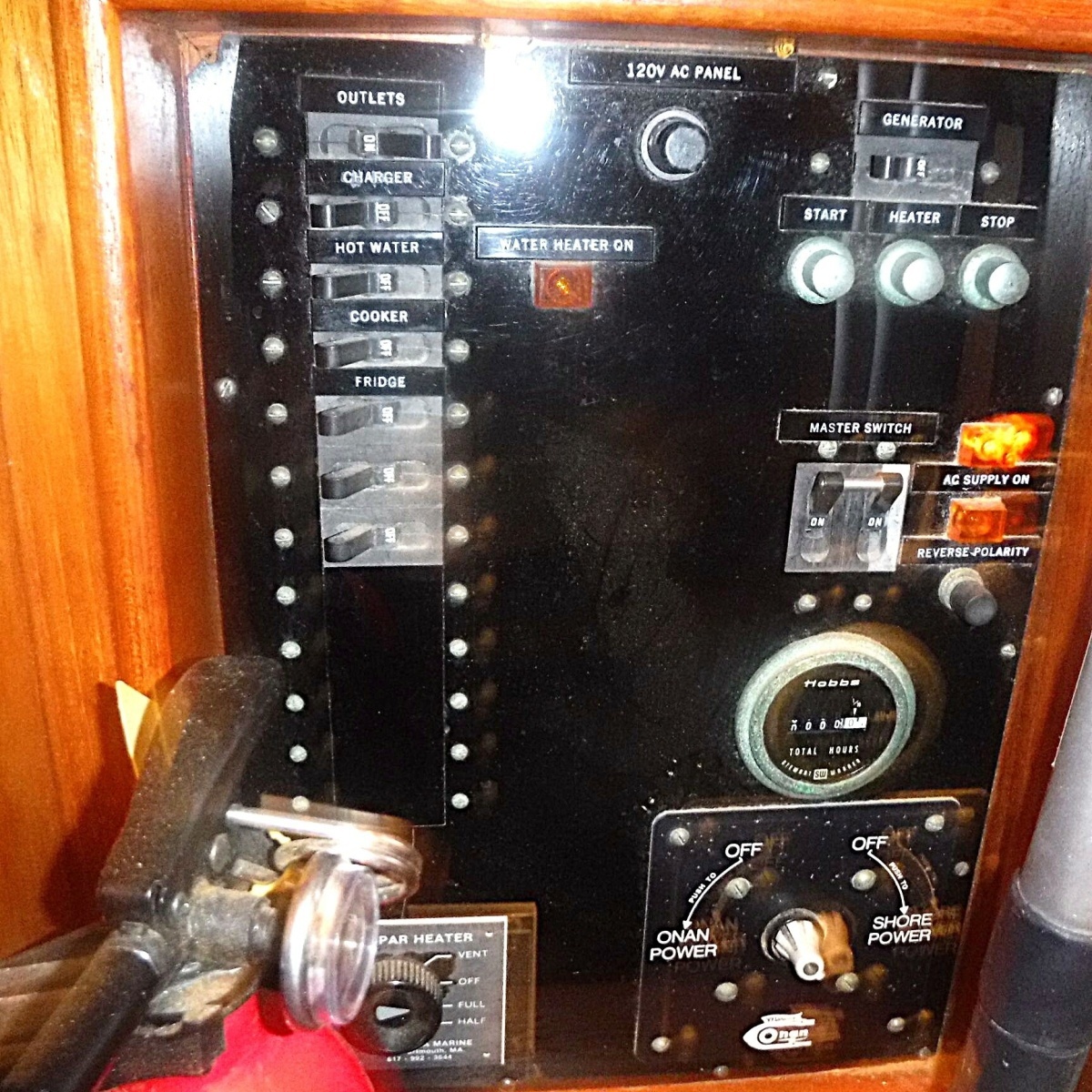1983 Grand Banks Classic 36