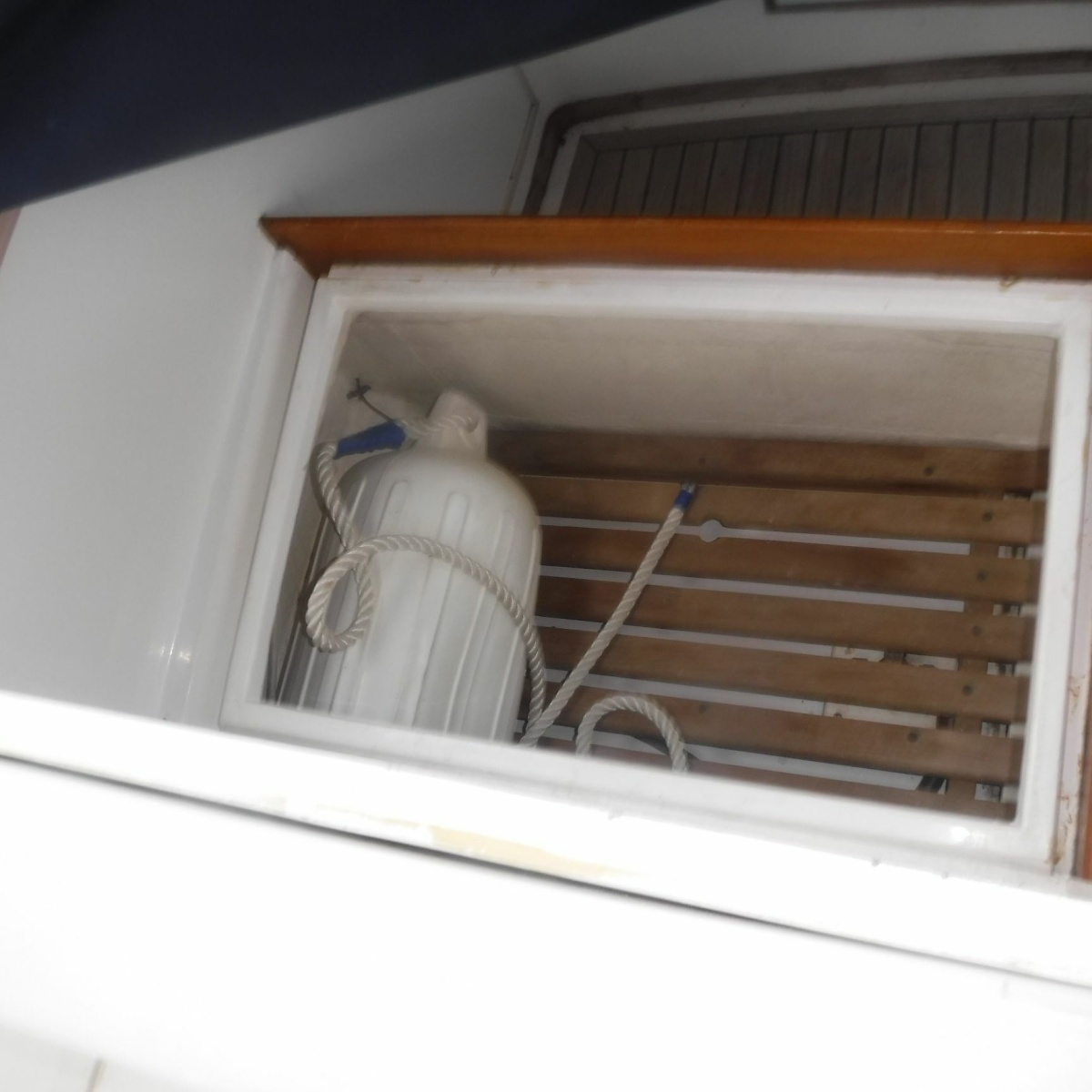 1983 Grand Banks Classic 36