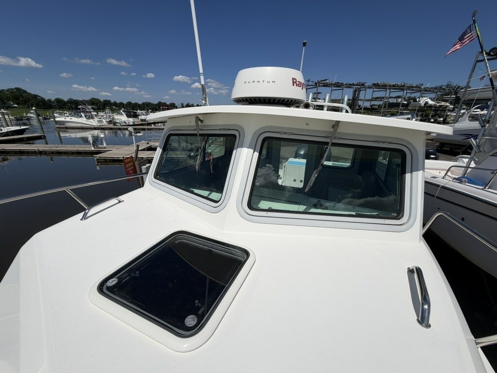 2018 Parker 2520 XL Sports Cabin