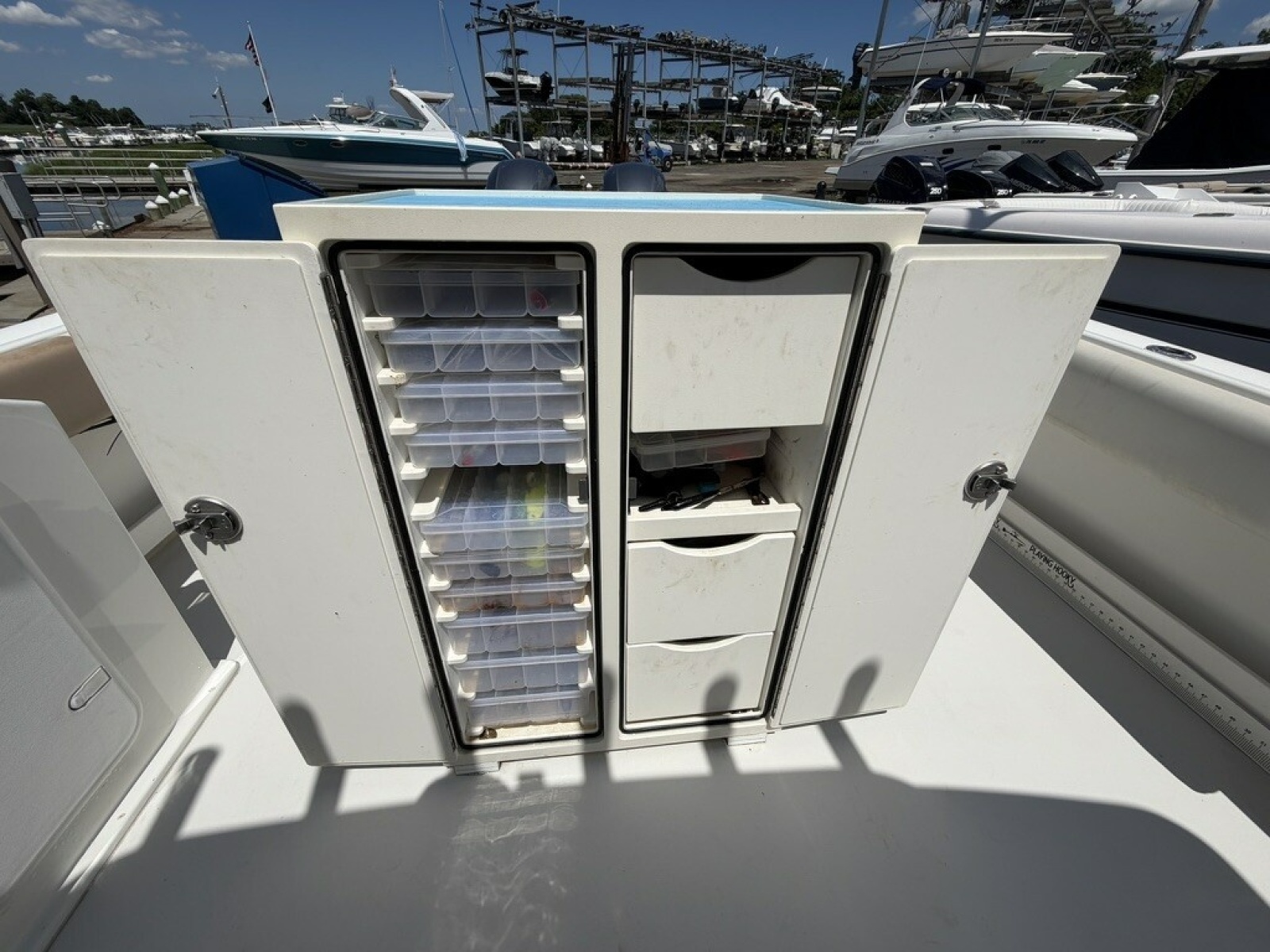 2018 Parker 2520 XL Sports Cabin
