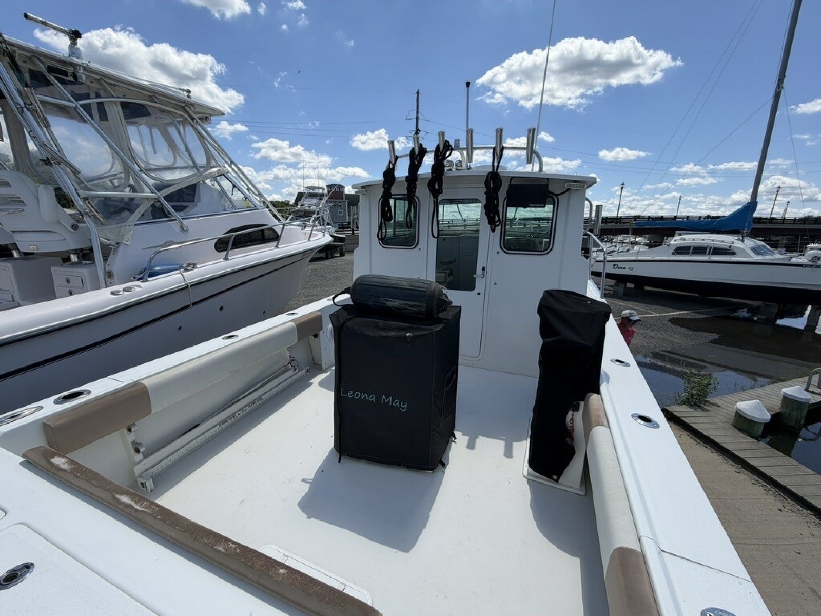 2018 Parker 2520 XL Sports Cabin