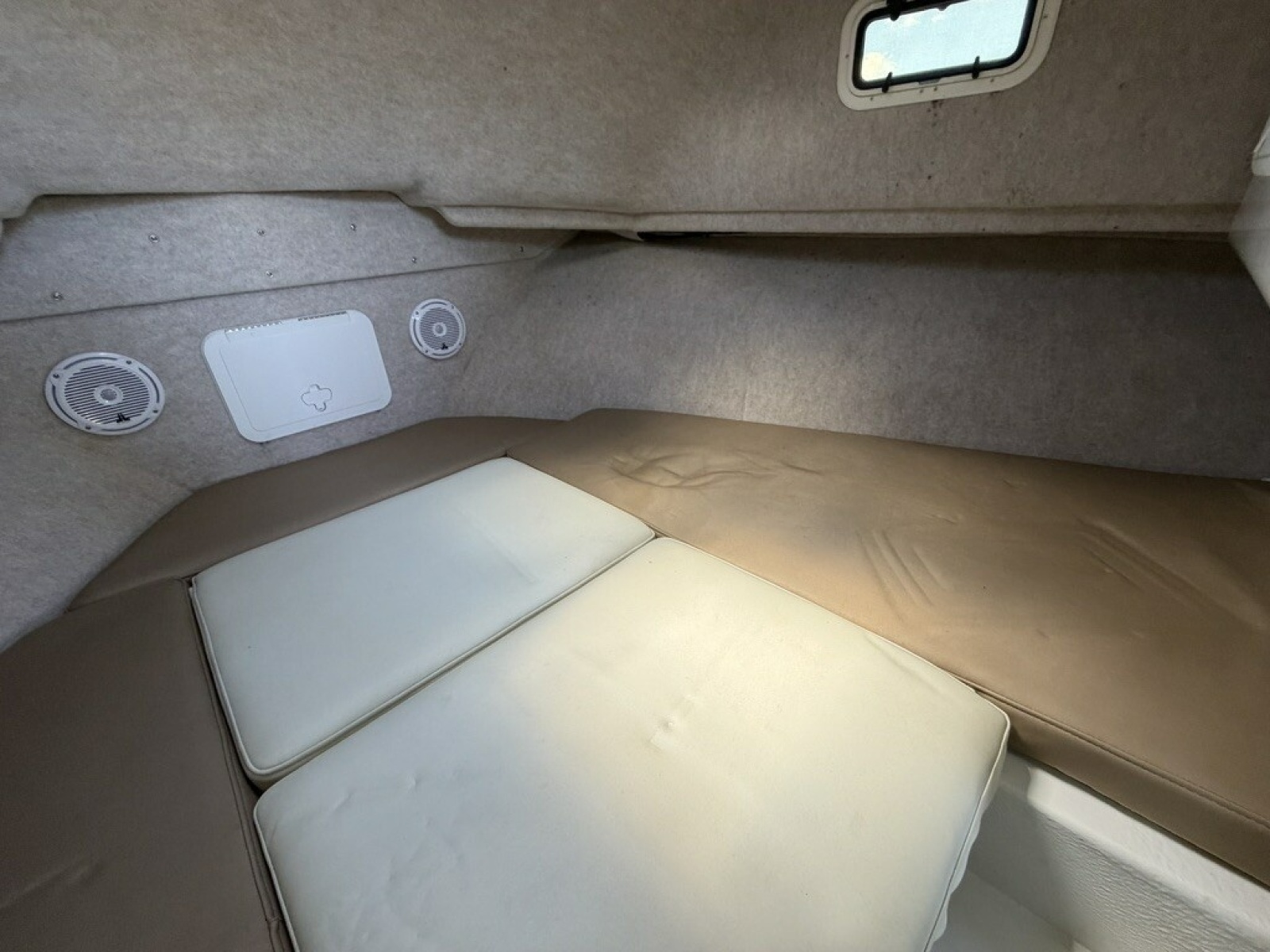 2018 Parker 2520 XL Sports Cabin