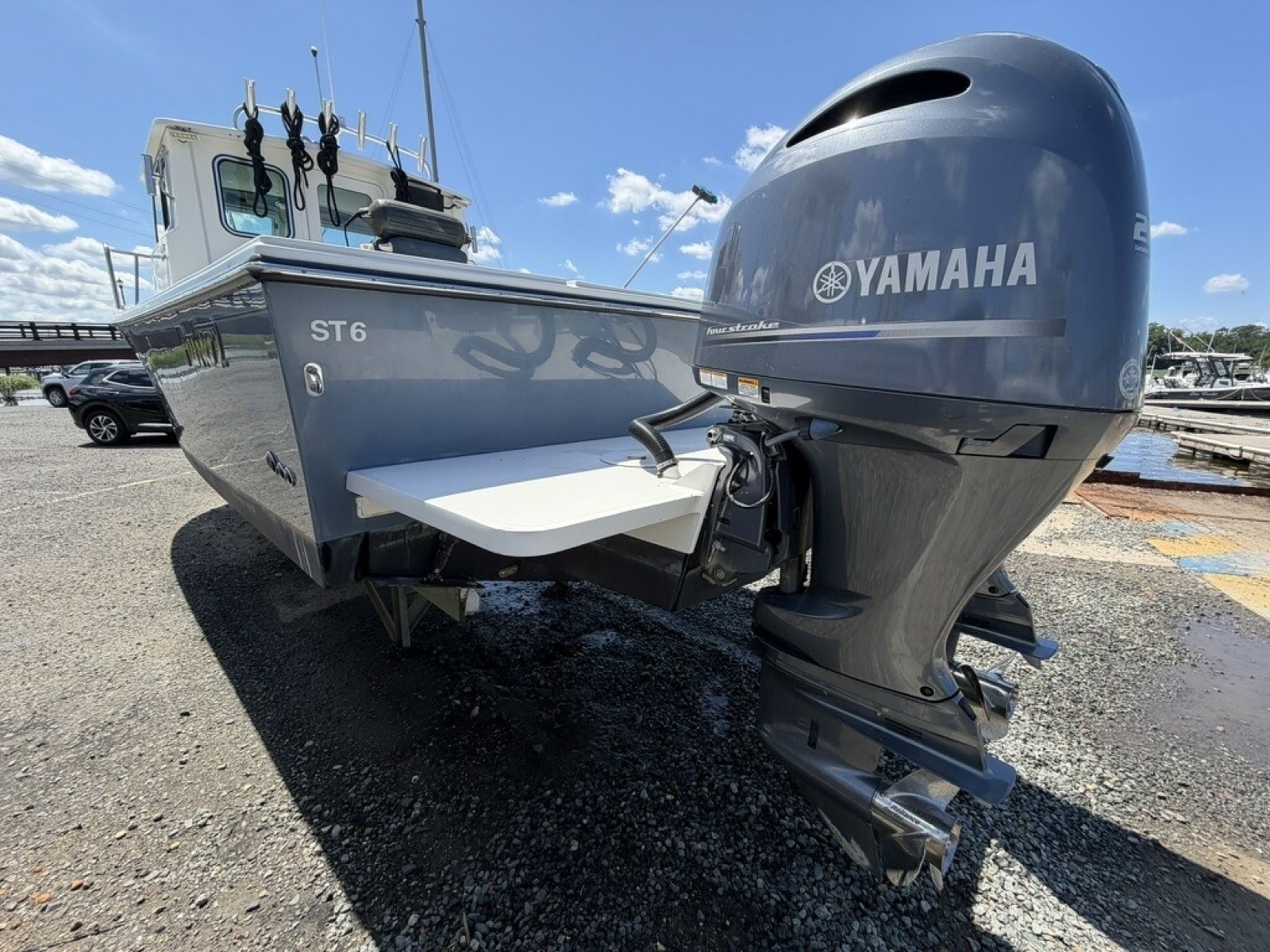 2018 Parker 2520 XL Sports Cabin