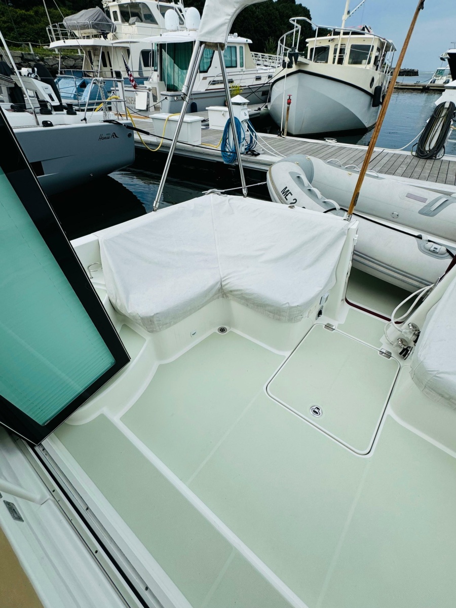 2018 Back Cove 37