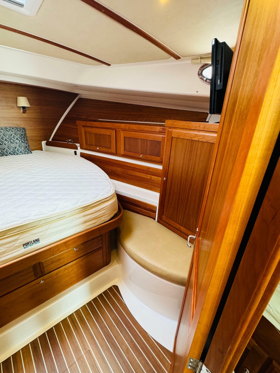 2018 Back Cove 37