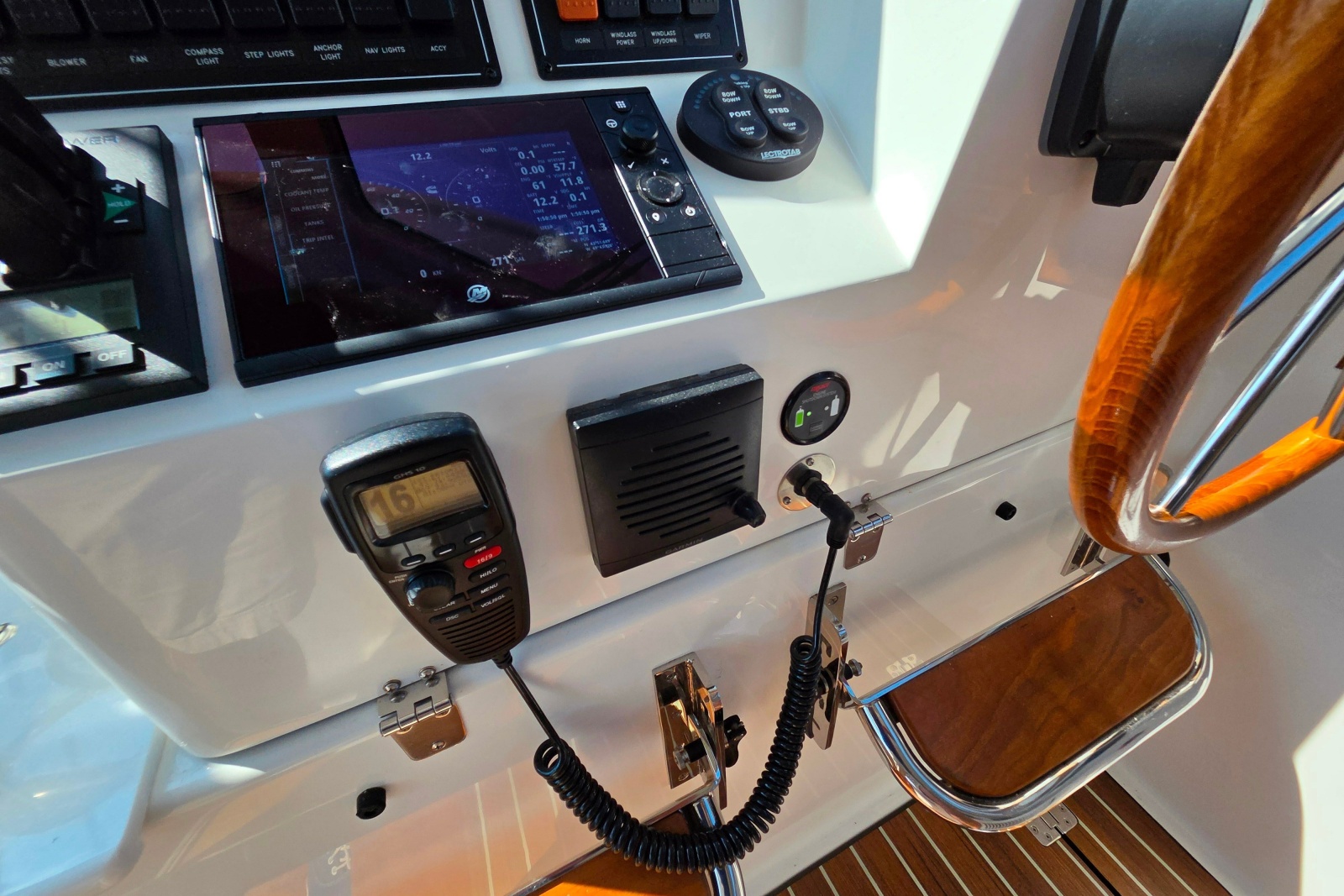 2018 Back Cove 37