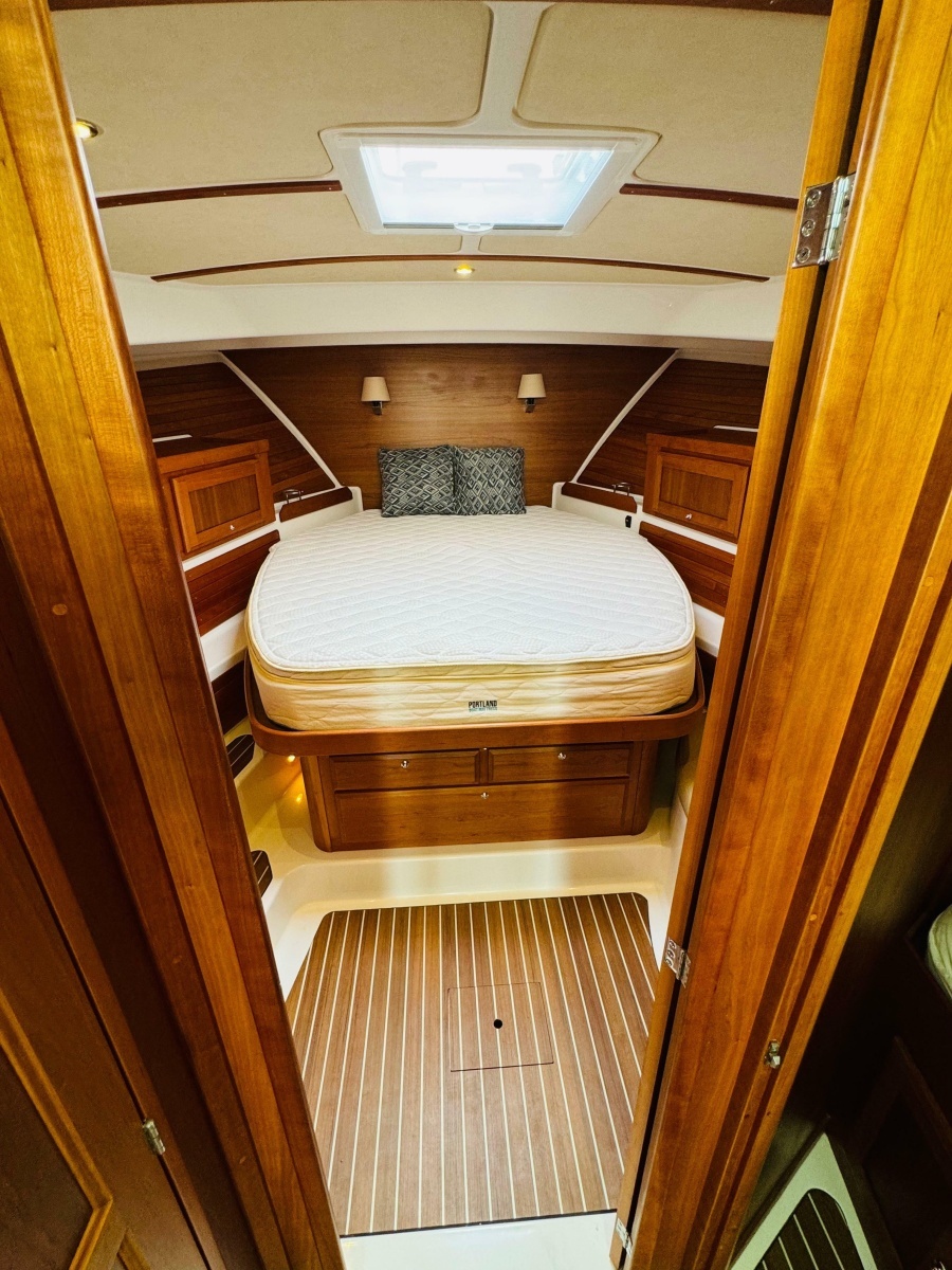 2018 Back Cove 37