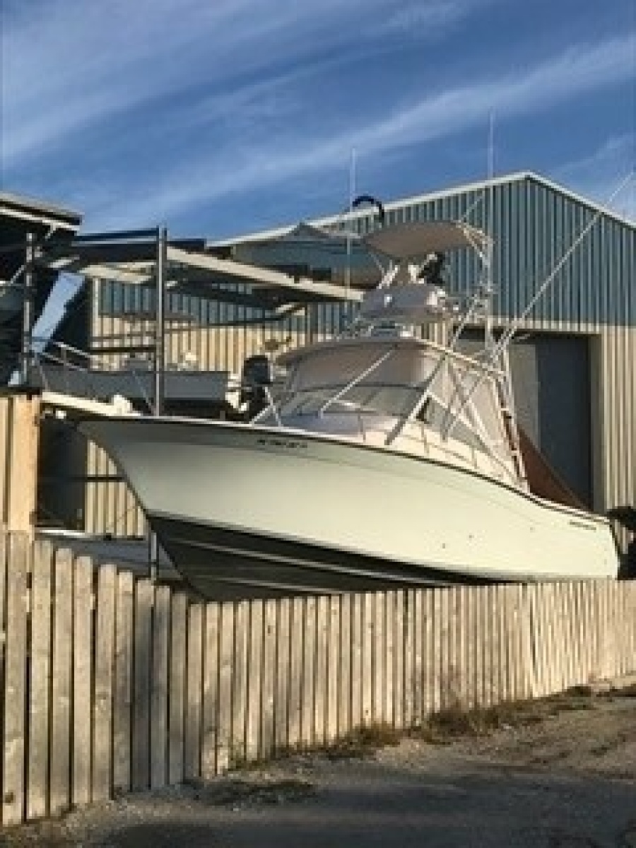 2003 Grady-White 330 Express