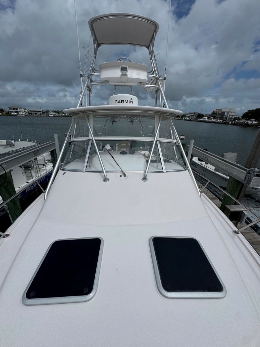 2003 Grady-White 330 Express