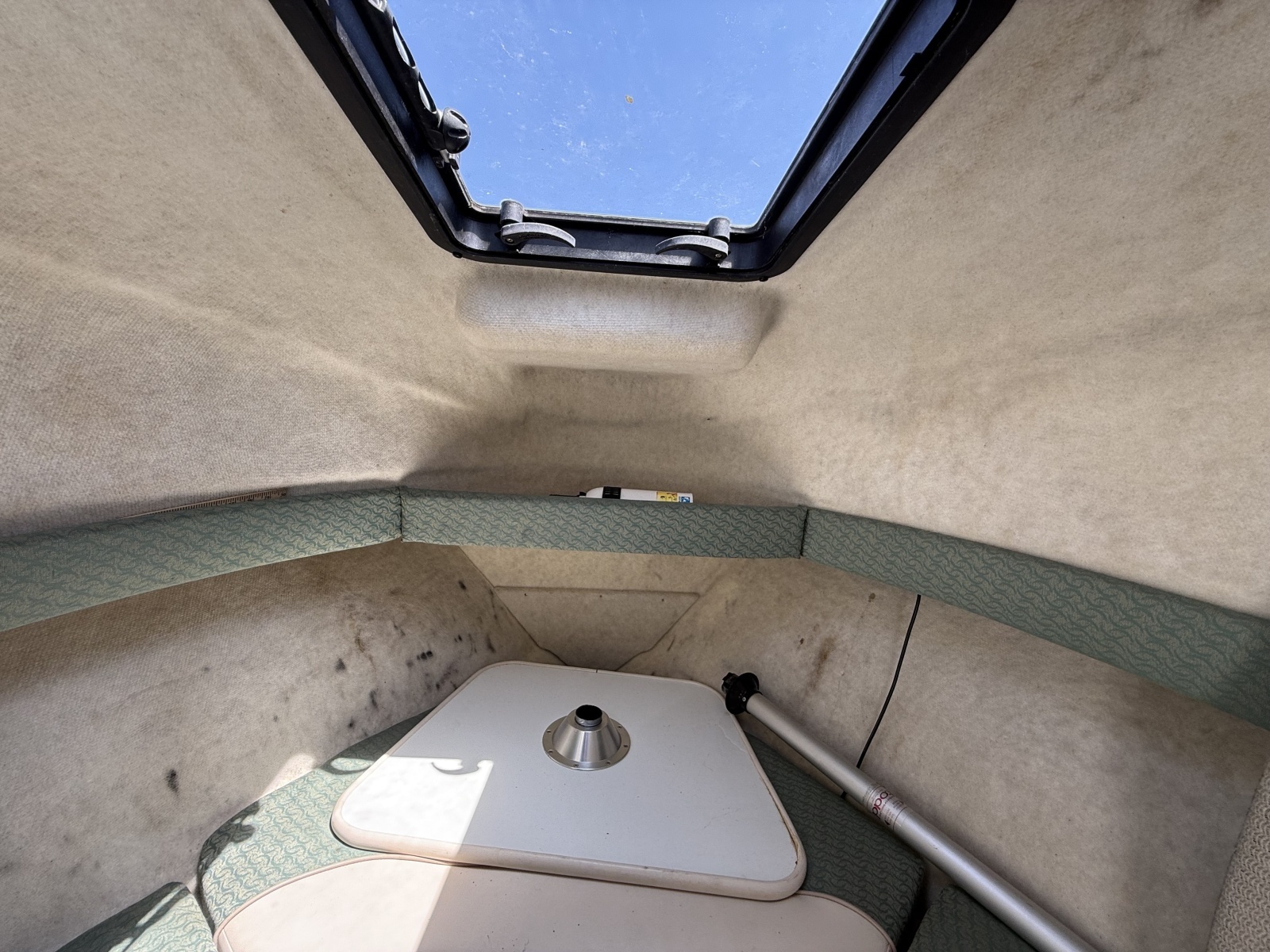 21ft Bayliner Yacht For Sale