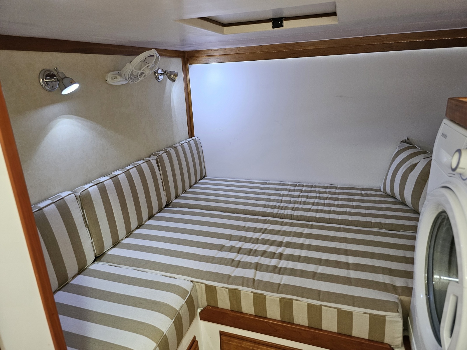2013 Sabre Salon Express