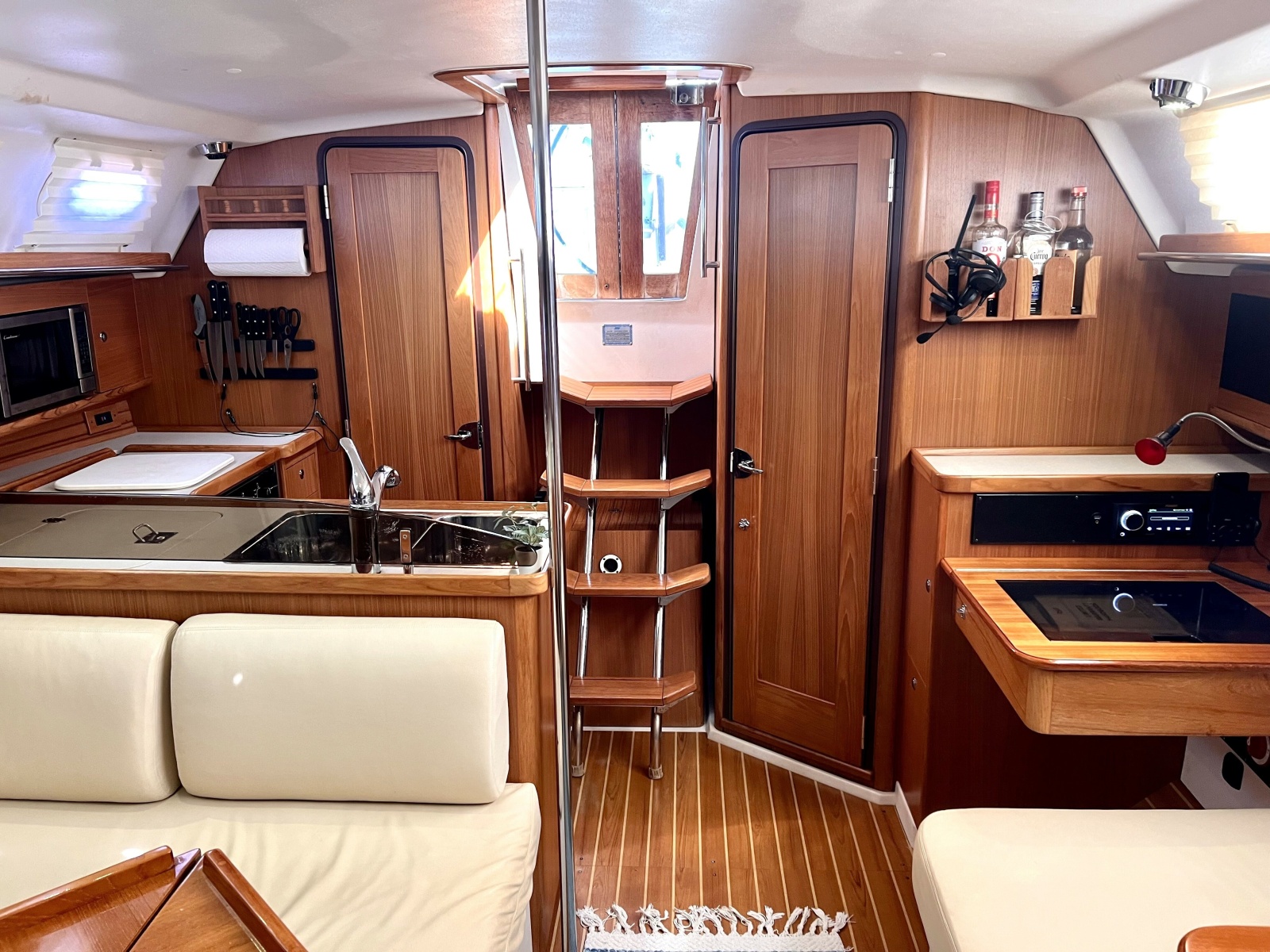 2011 Catalina 355