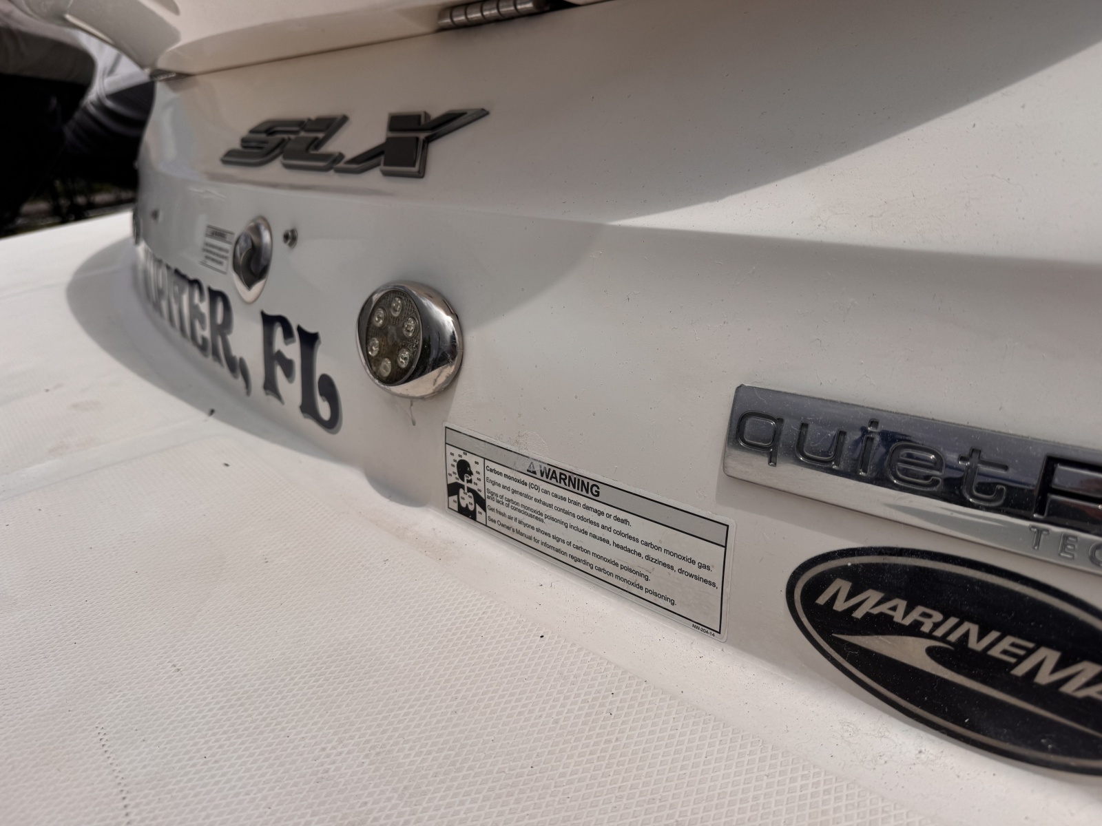 2016 Sea Ray 350 SLX