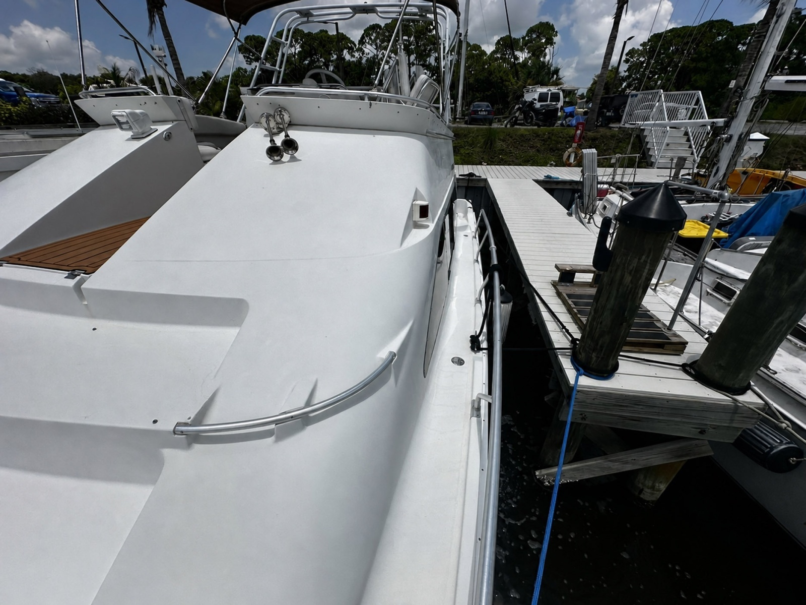 1995 Mainship 40 Sedan Bridge