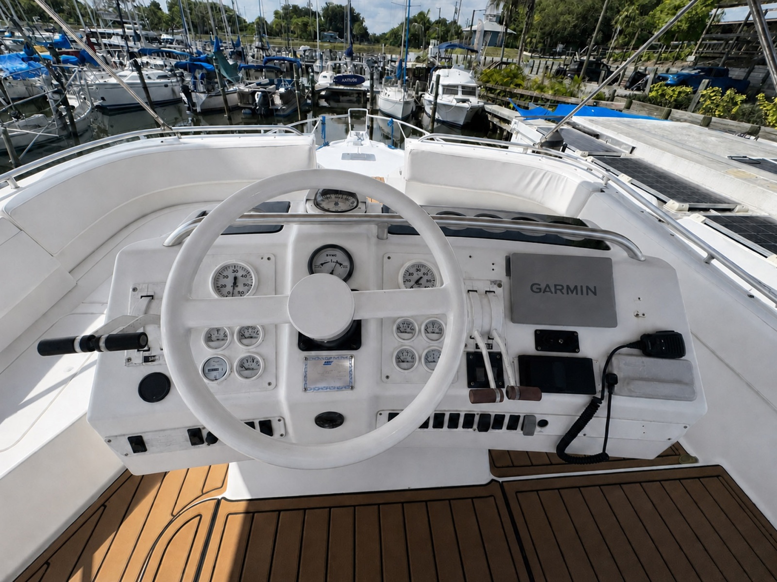 1995 Mainship 40 Sedan Bridge