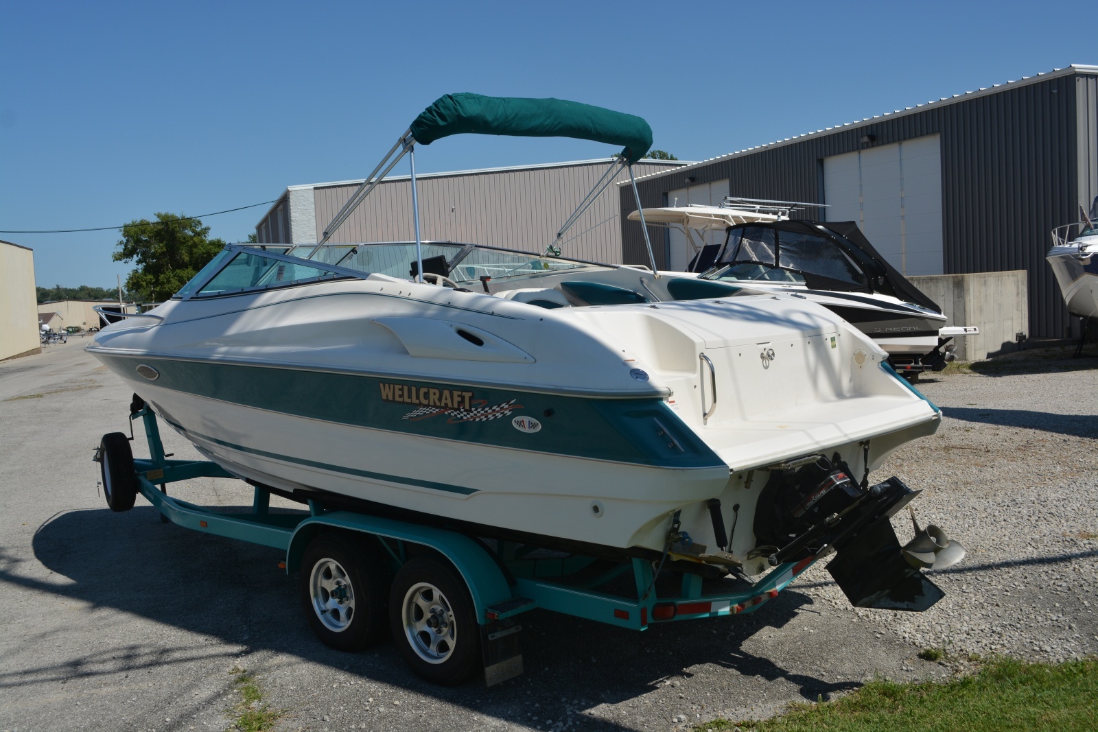 1997 Wellcraft Eclipse2400SC
