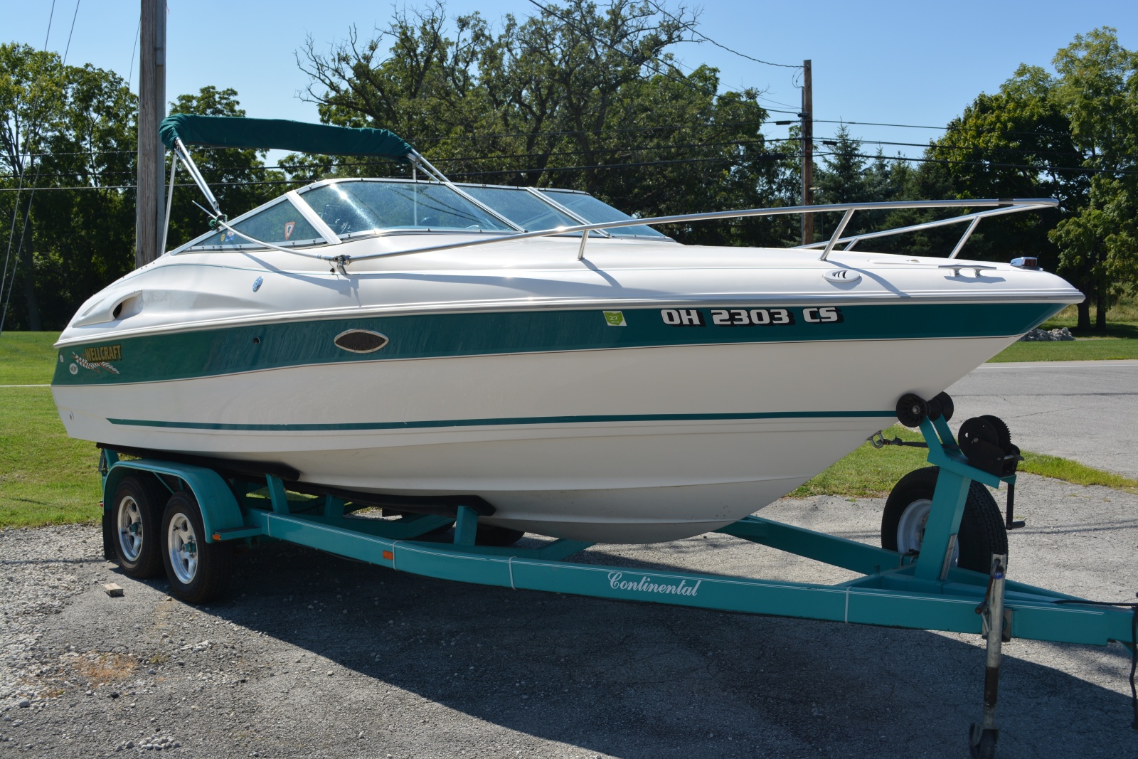 1997 Wellcraft Eclipse2400SC