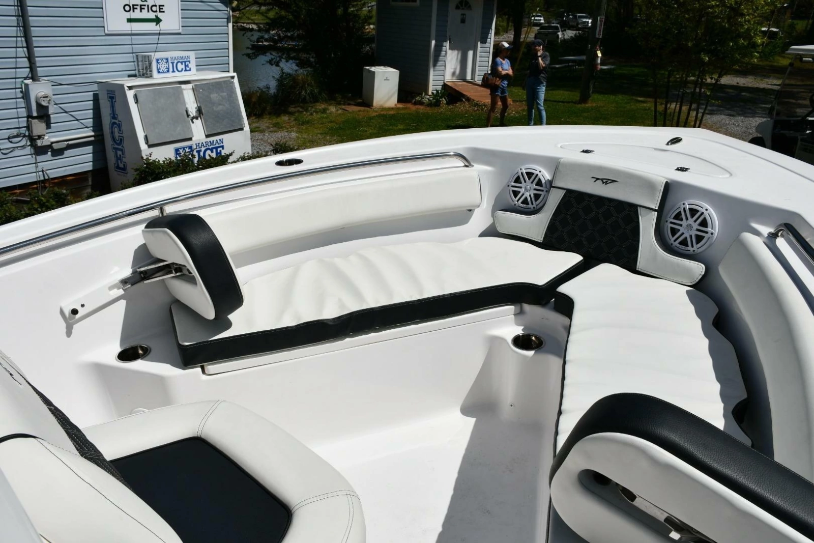 2023 Tidewater 210 LXF