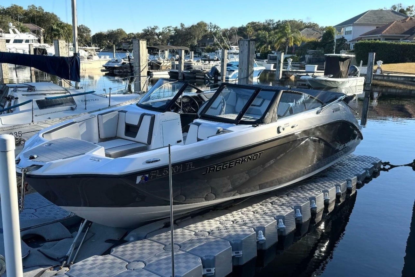 2023 Yamaha Boats SX220