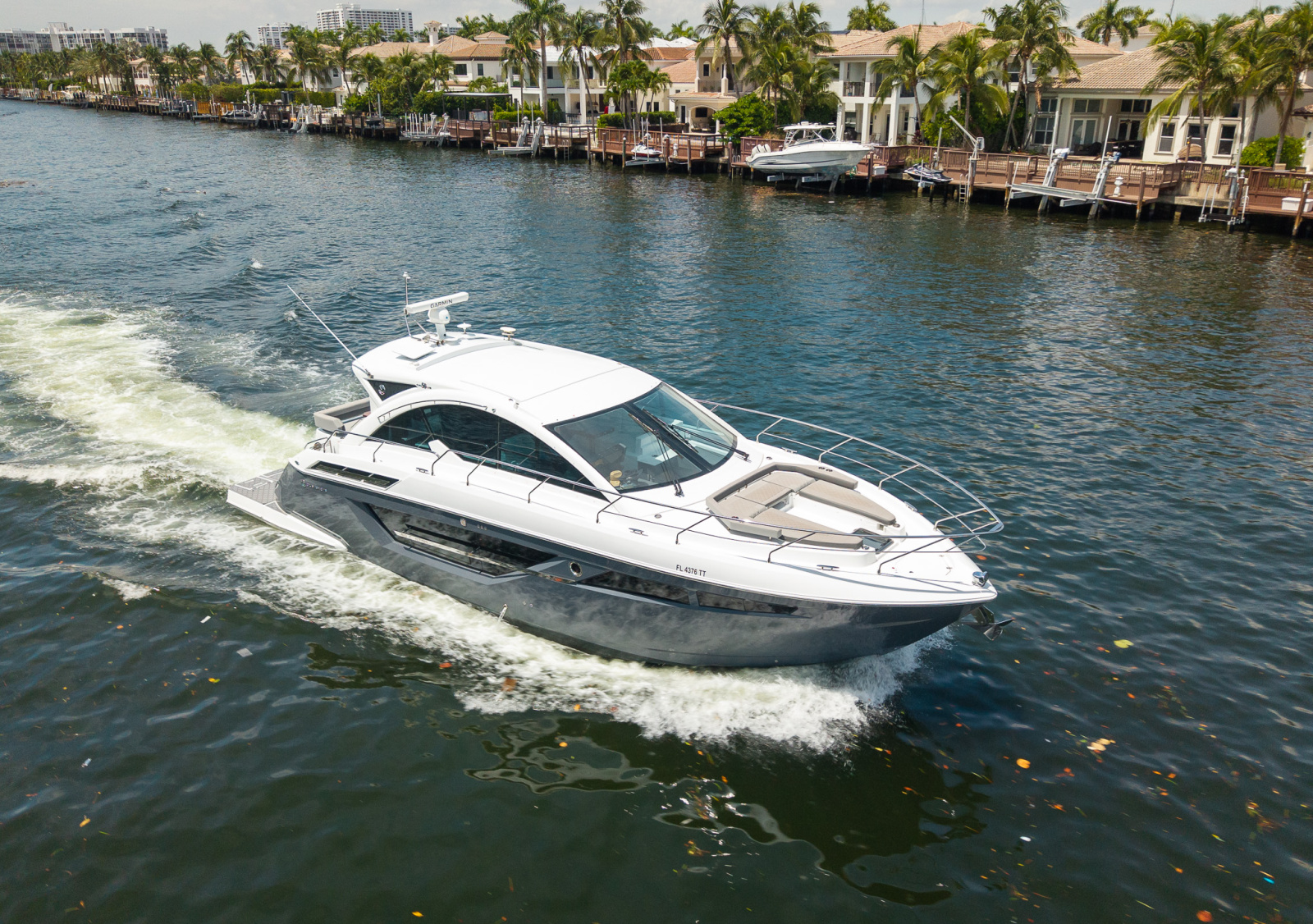 2023 Cruisers Yachts 50 C
