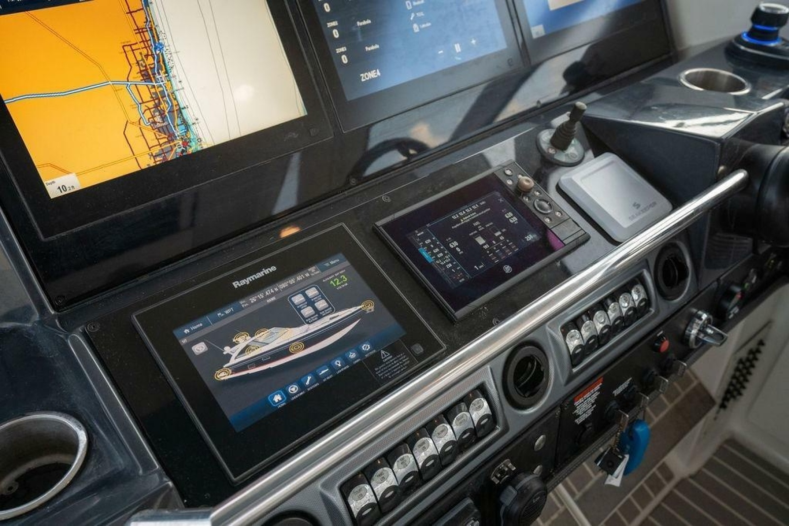 2018 Formula 430 Super Sport Crossover