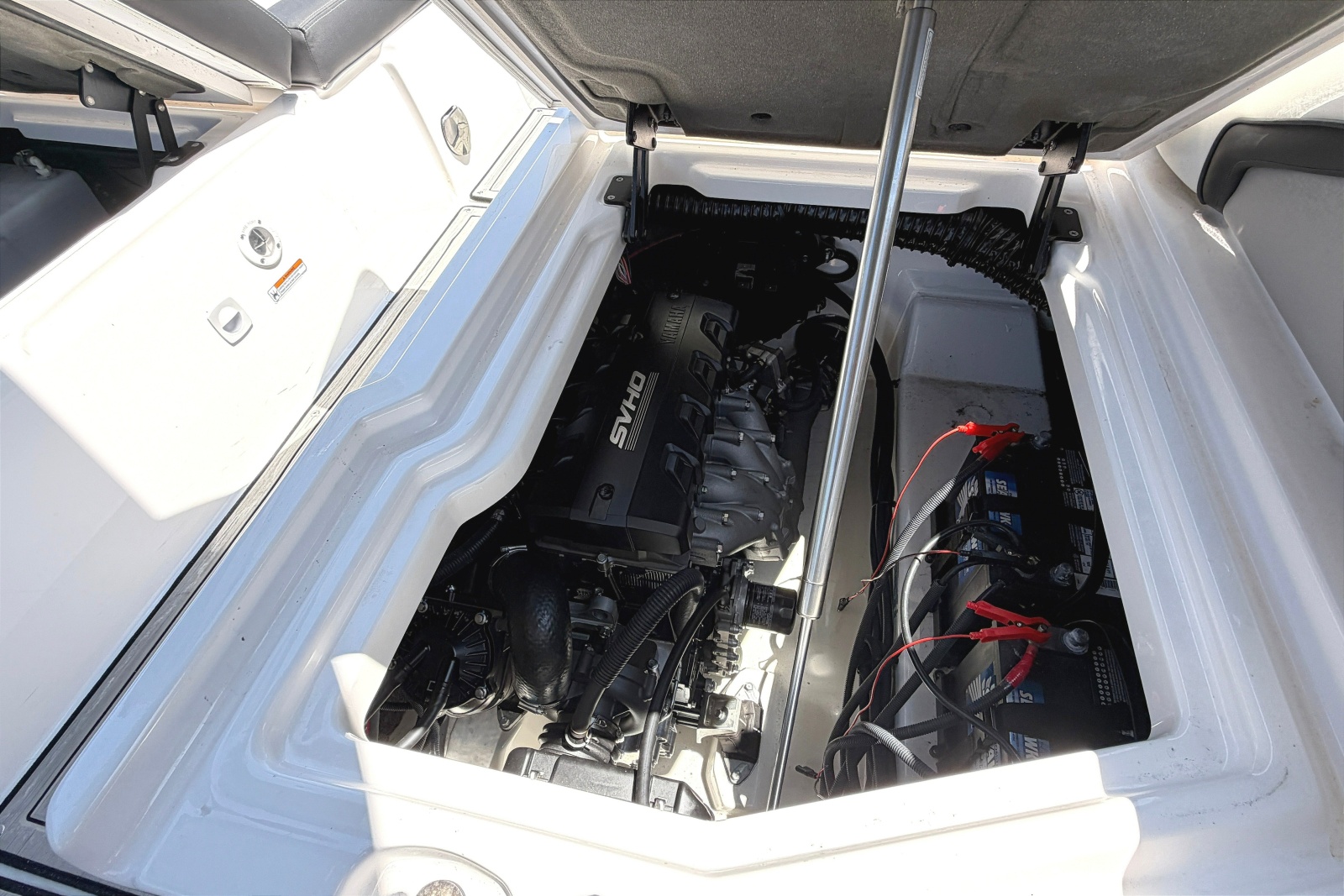 2023 Yamaha Boats 275SE