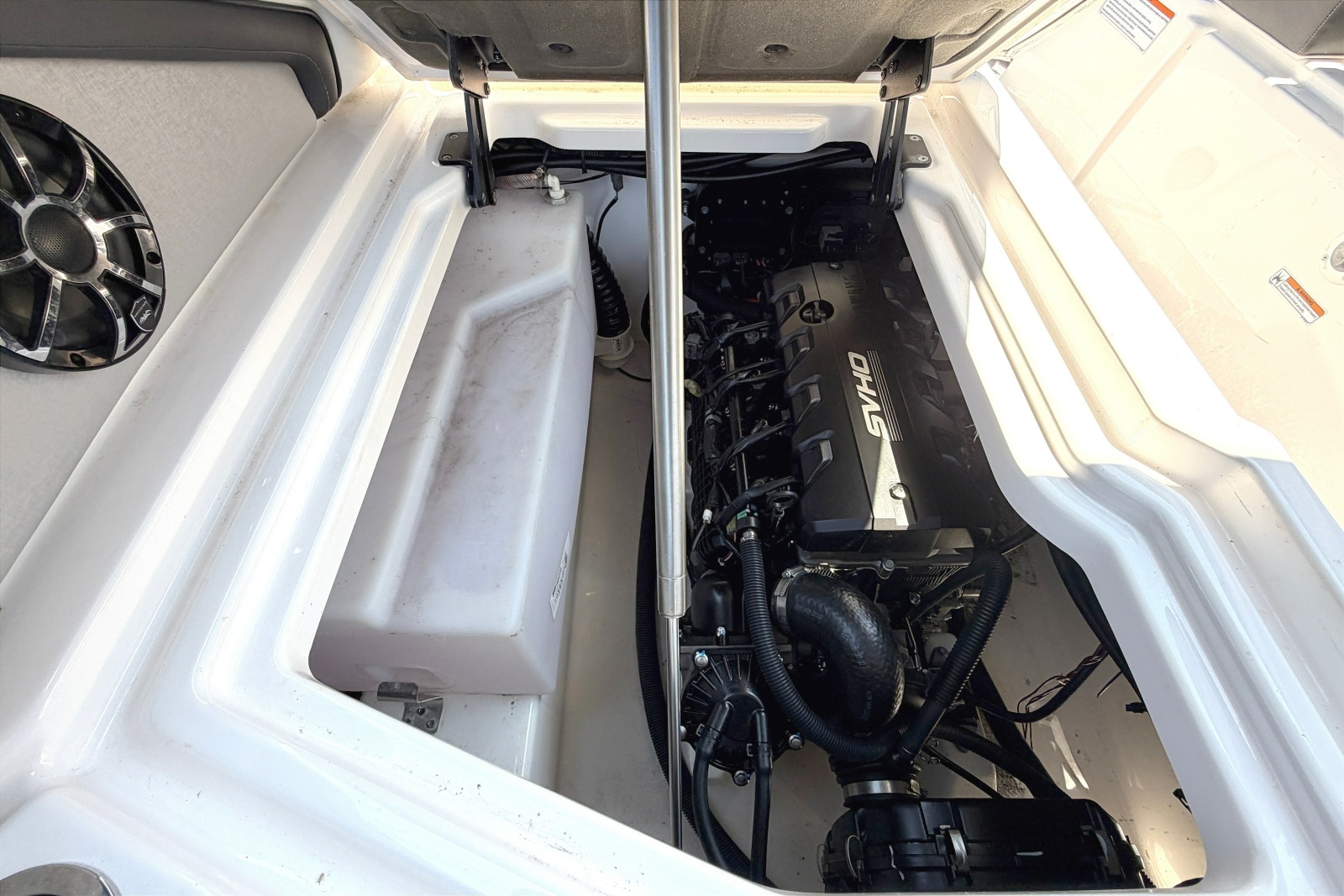 2023 Yamaha Boats 275SE