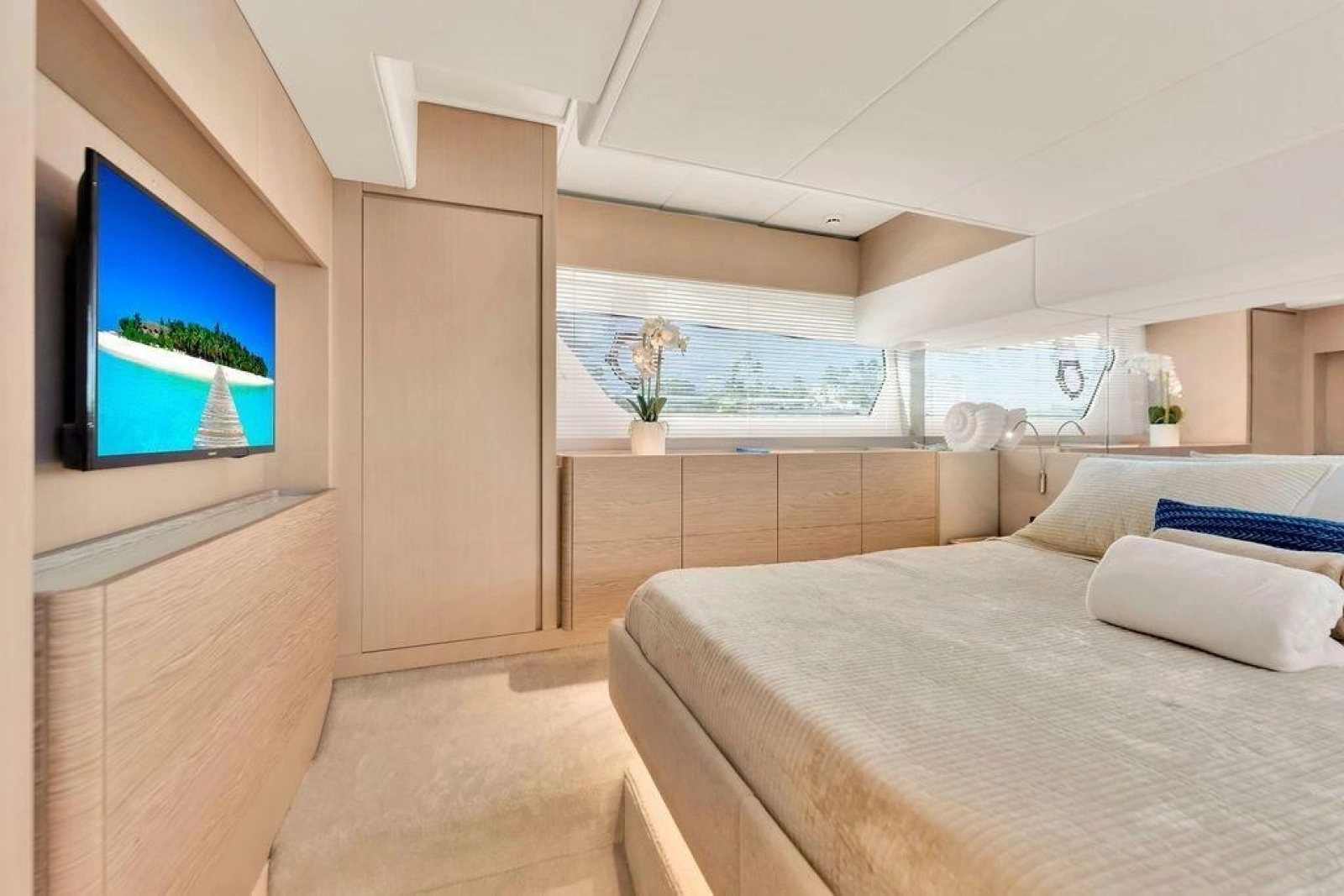 2021 Ferretti Yachts 500
