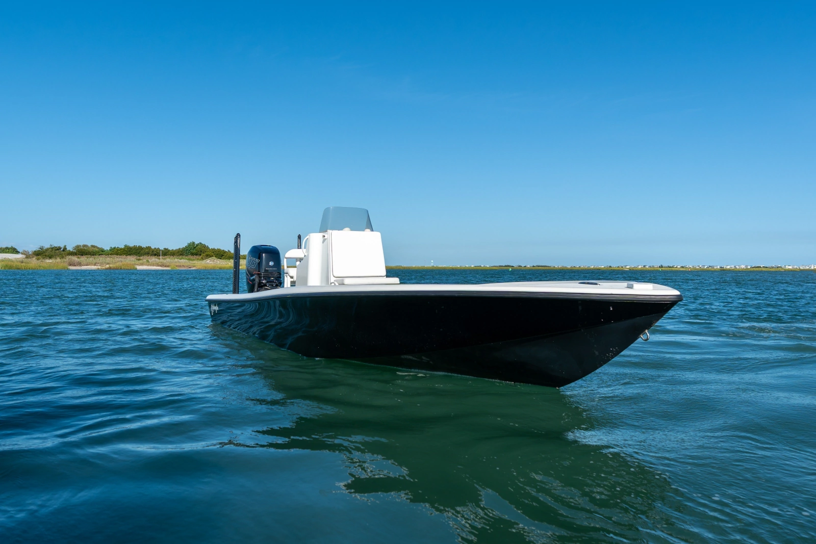 2013 Yellowfin 24 Bay
