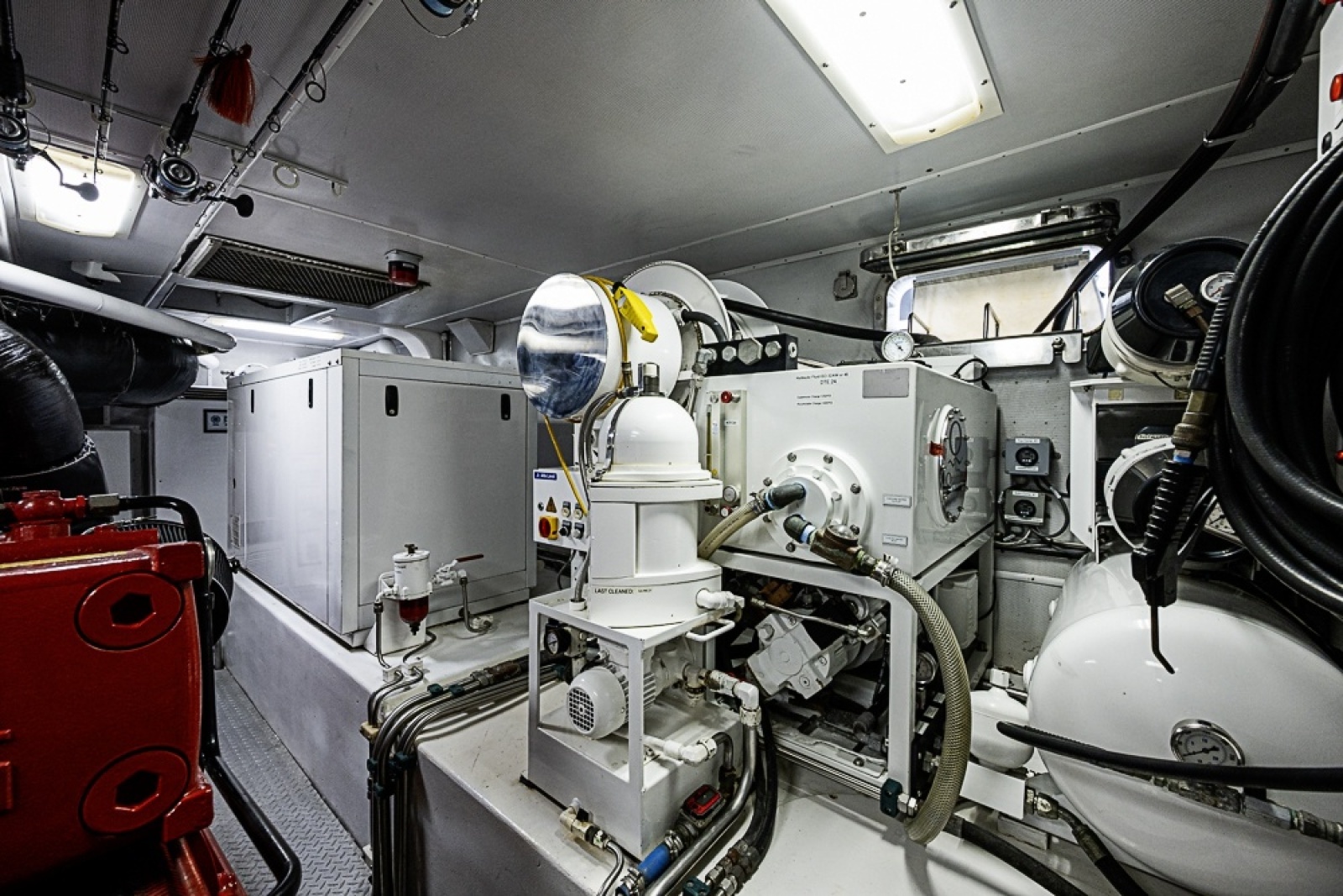 1997 Delta Marine Tri-Deck Motor Yacht