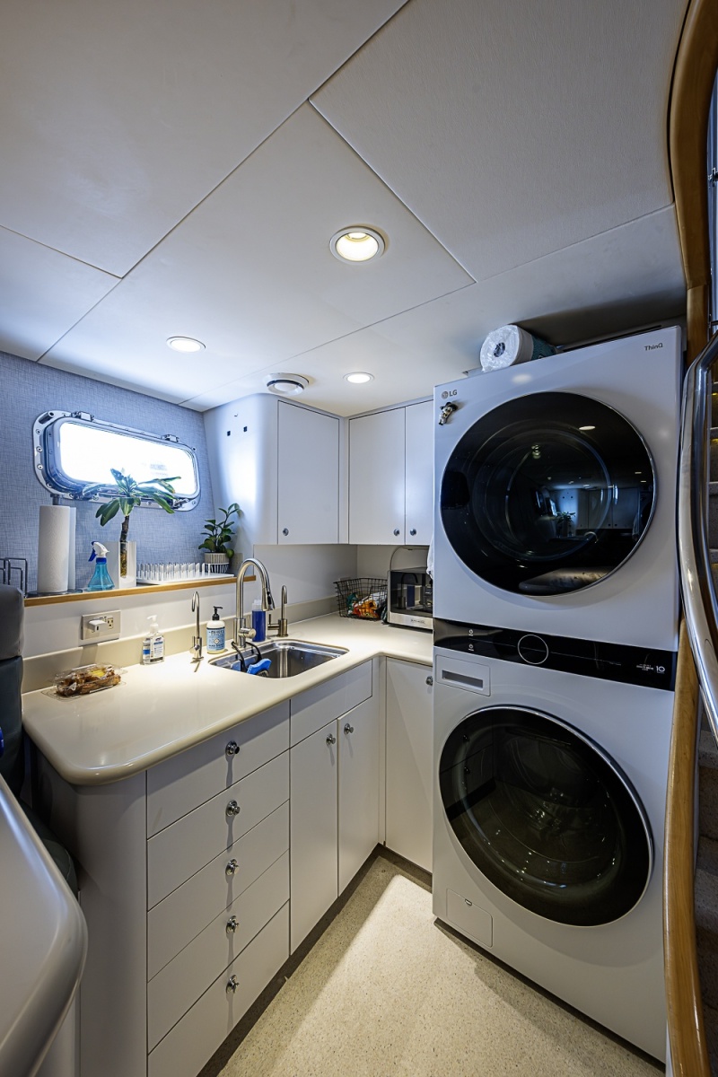 1997 Delta Marine Tri-Deck Motor Yacht