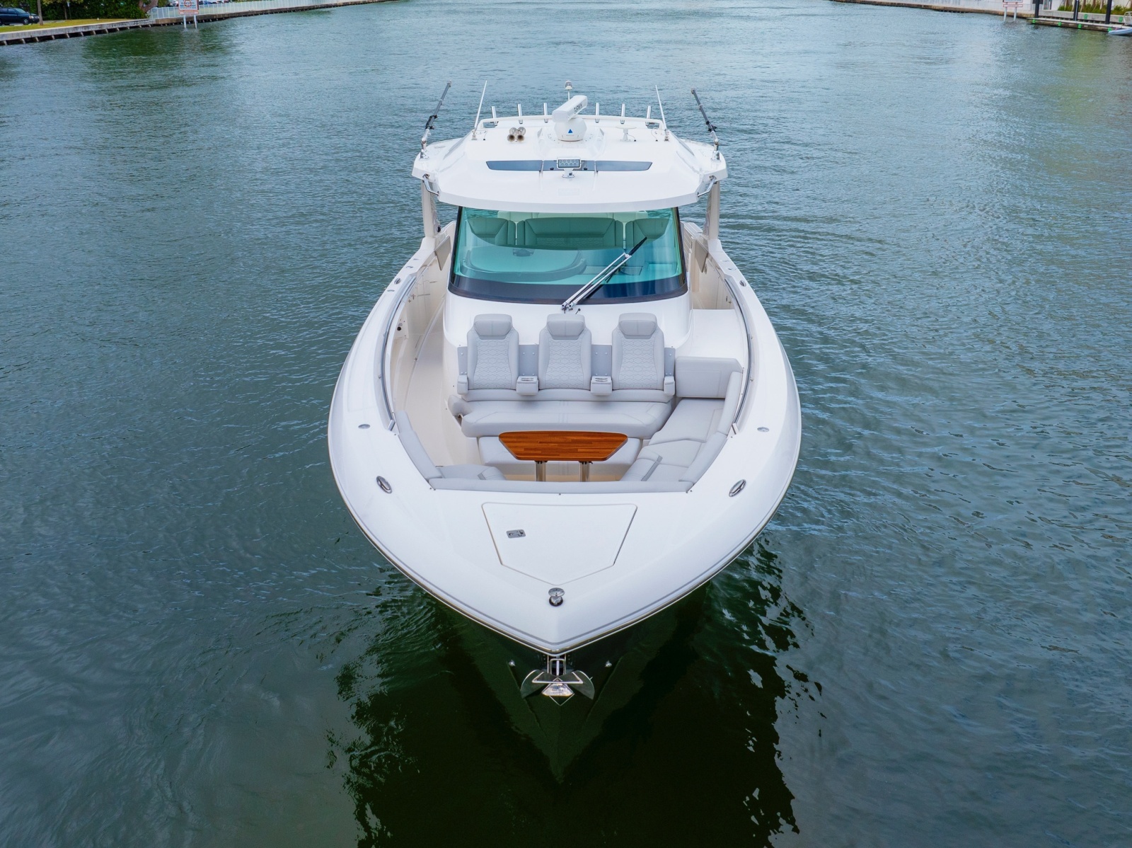 2024 Tiara Yachts 43 LS