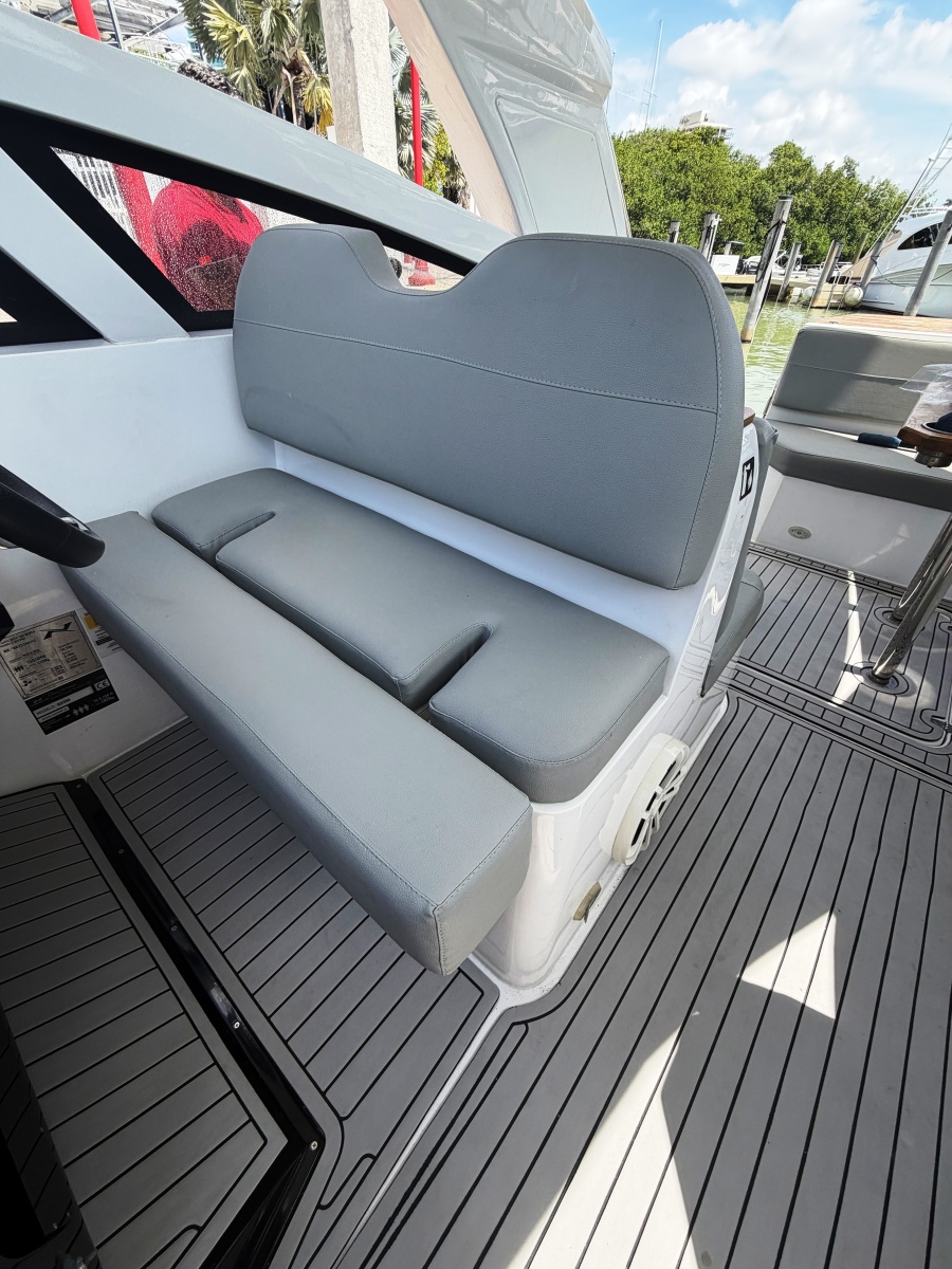 2023 NX Boats 340 Sport Coupe