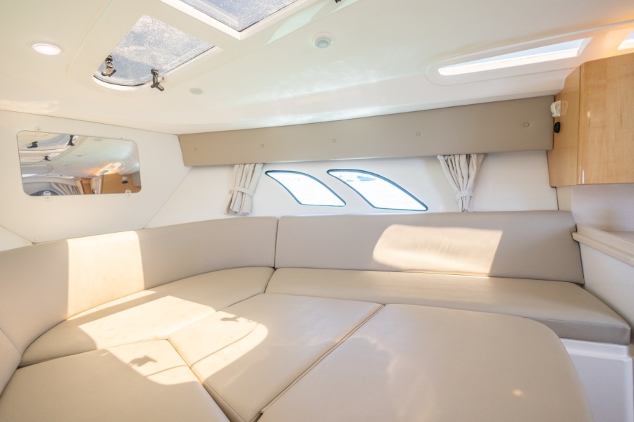 2014 Intrepid 400 Cuddy
