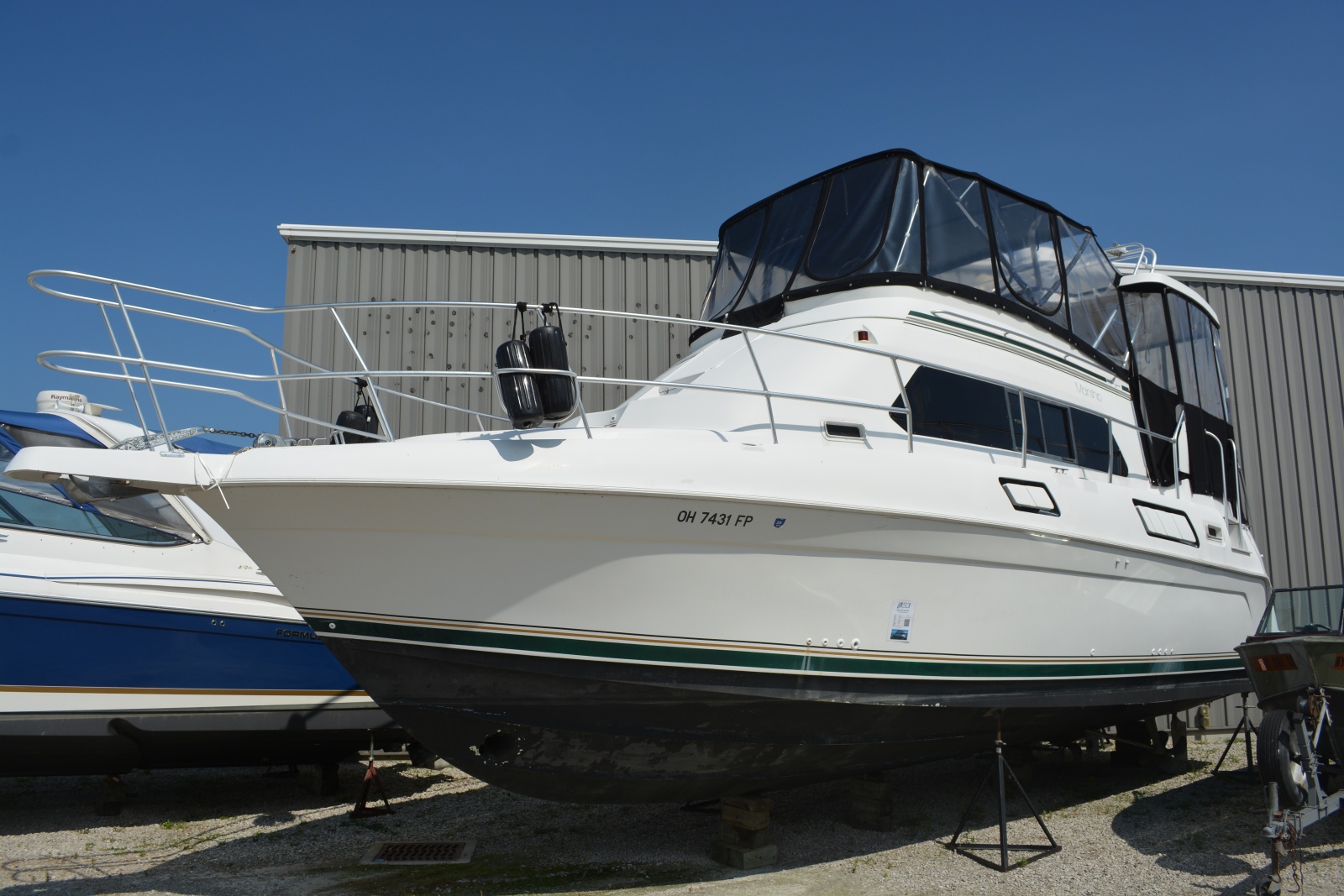 1995 Mainship 37 Motor Yacht