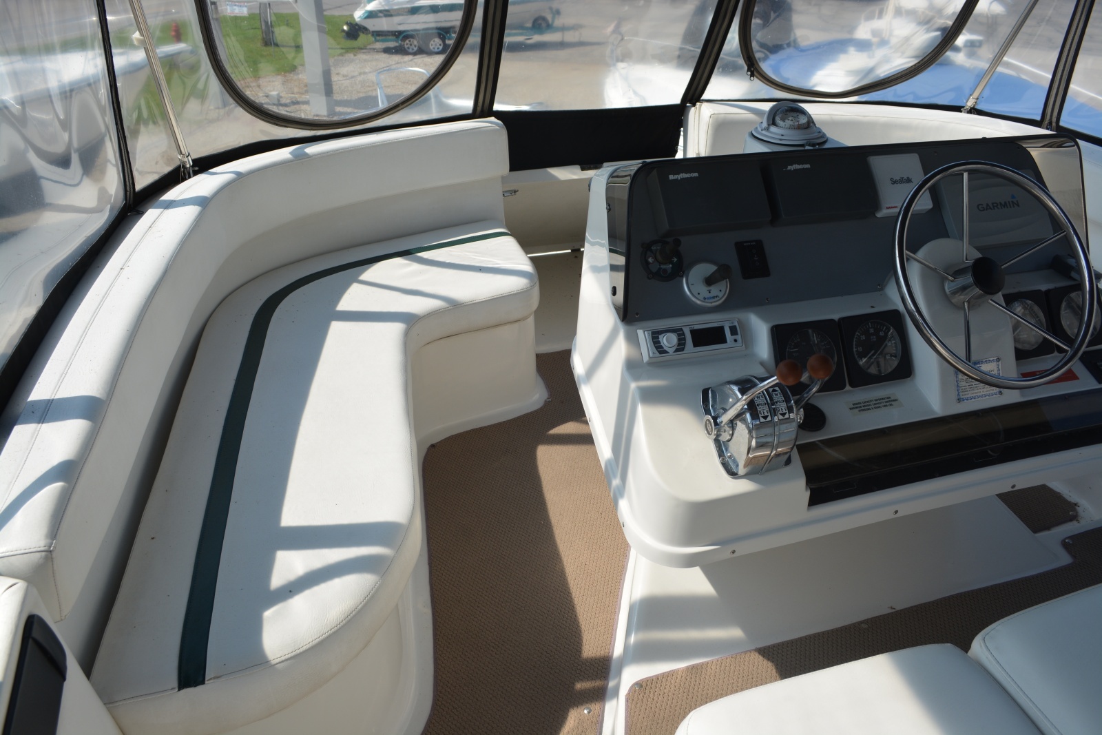 1995 Mainship 37 Motor Yacht