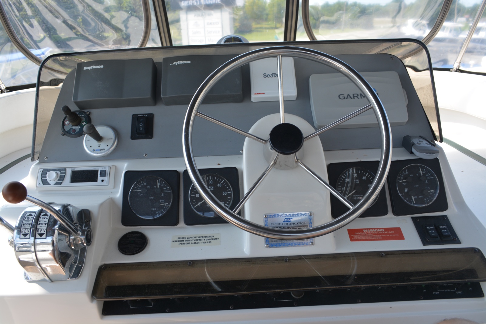 1995 Mainship 37 Motor Yacht