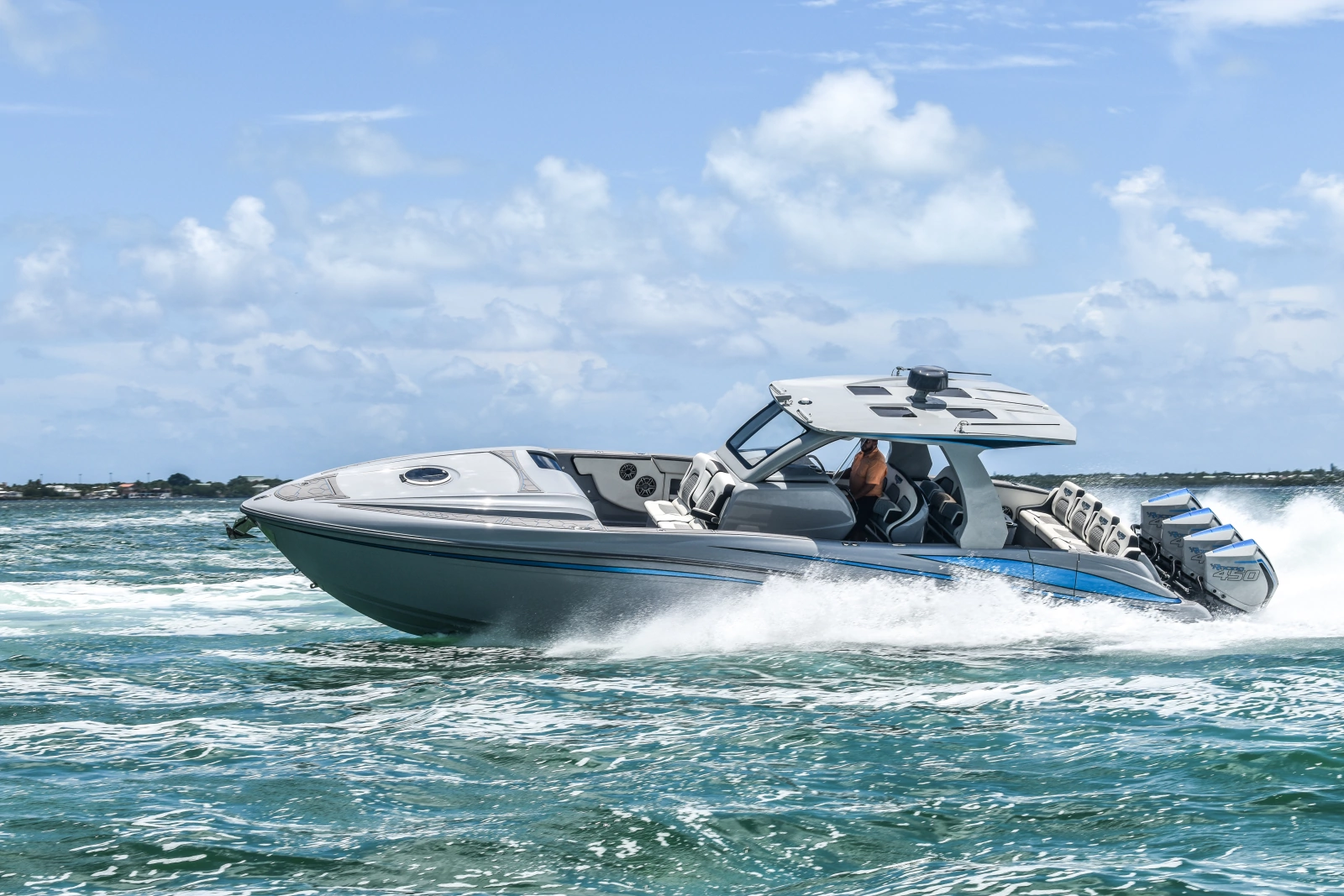 2022 Deep Impact 399 Cabin
