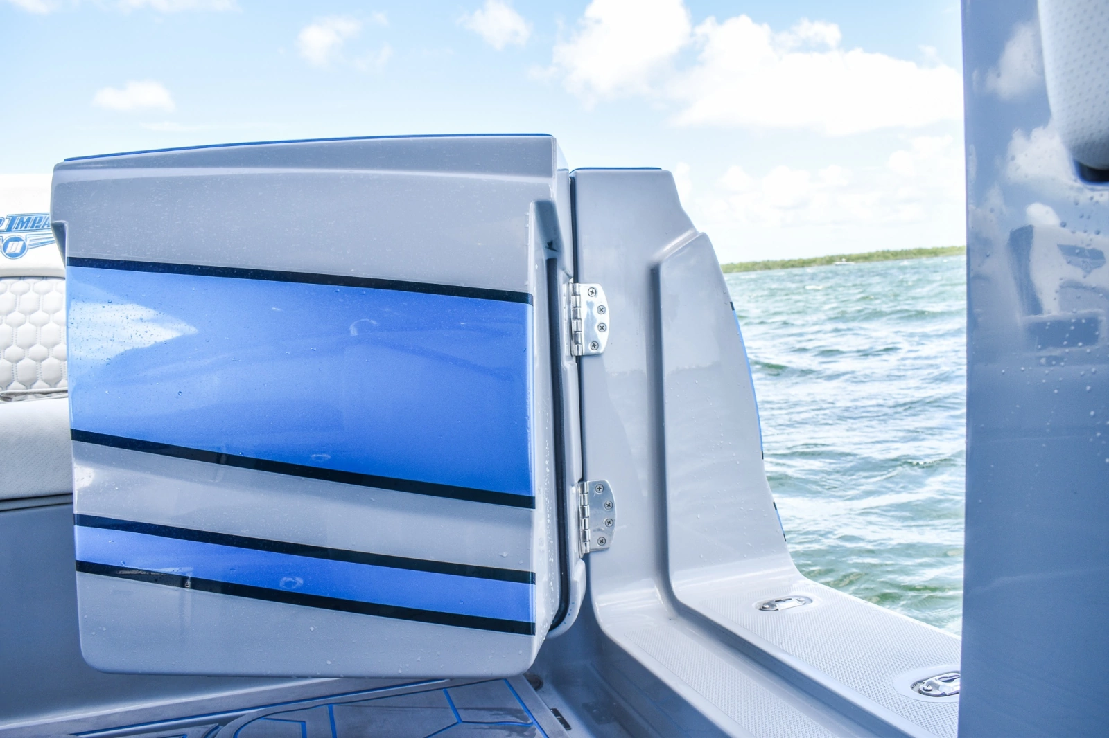 2022 Deep Impact 399 Cabin